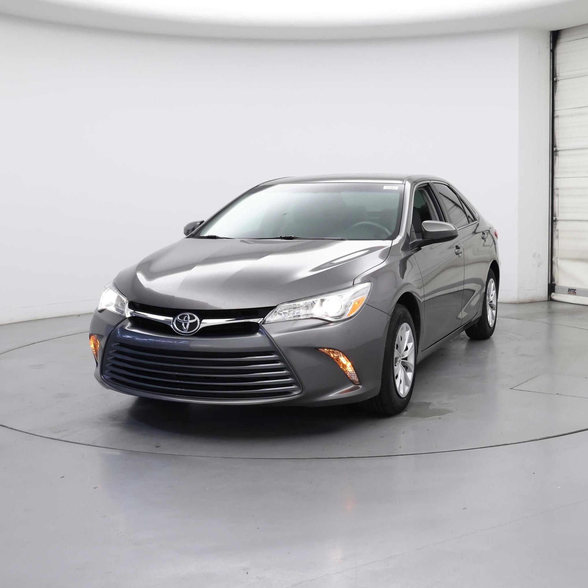 Thumbnail: 2017 Toyota Camry - 4