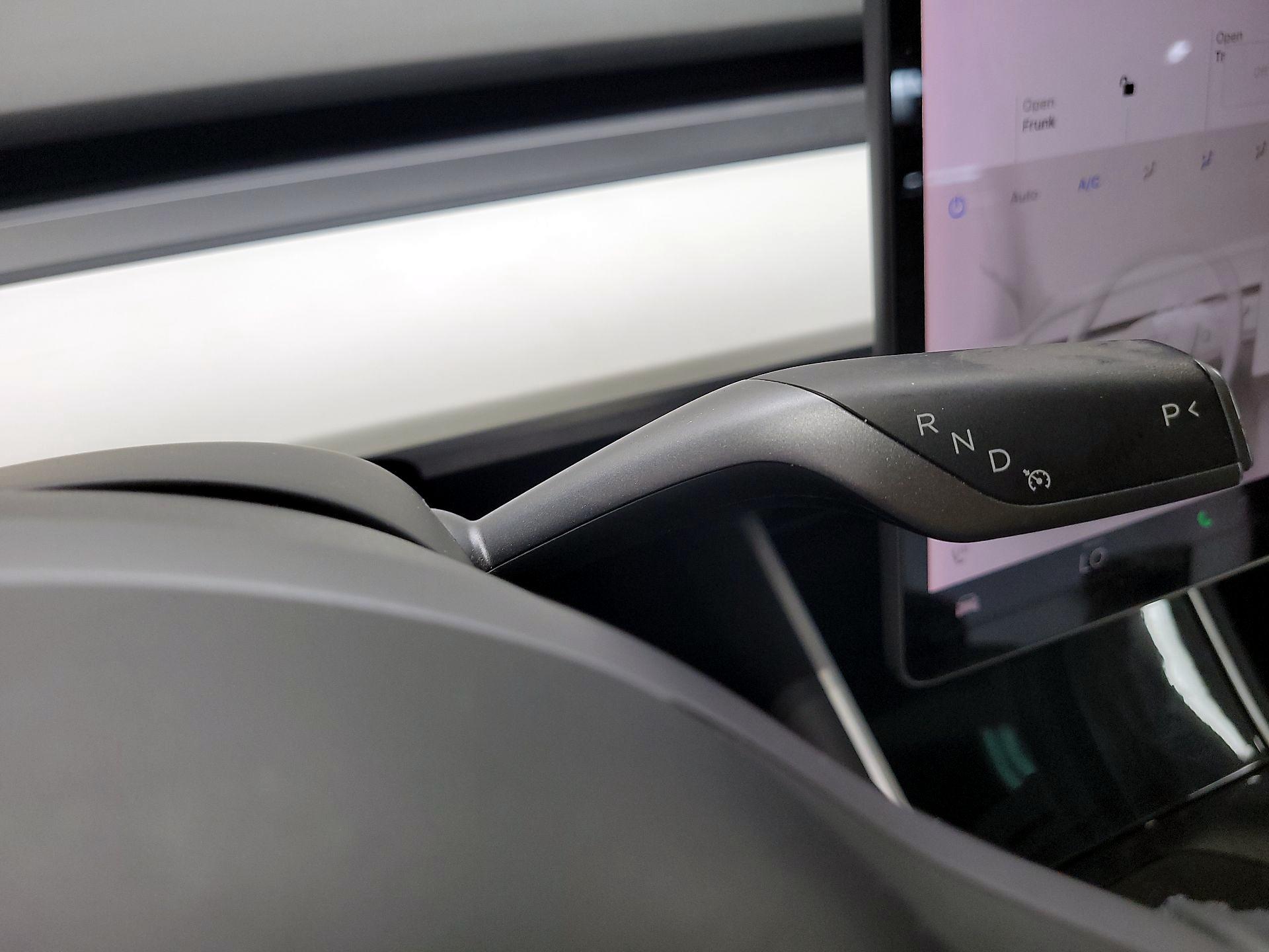 Thumbnail: 2019 Tesla Model 3 - 16