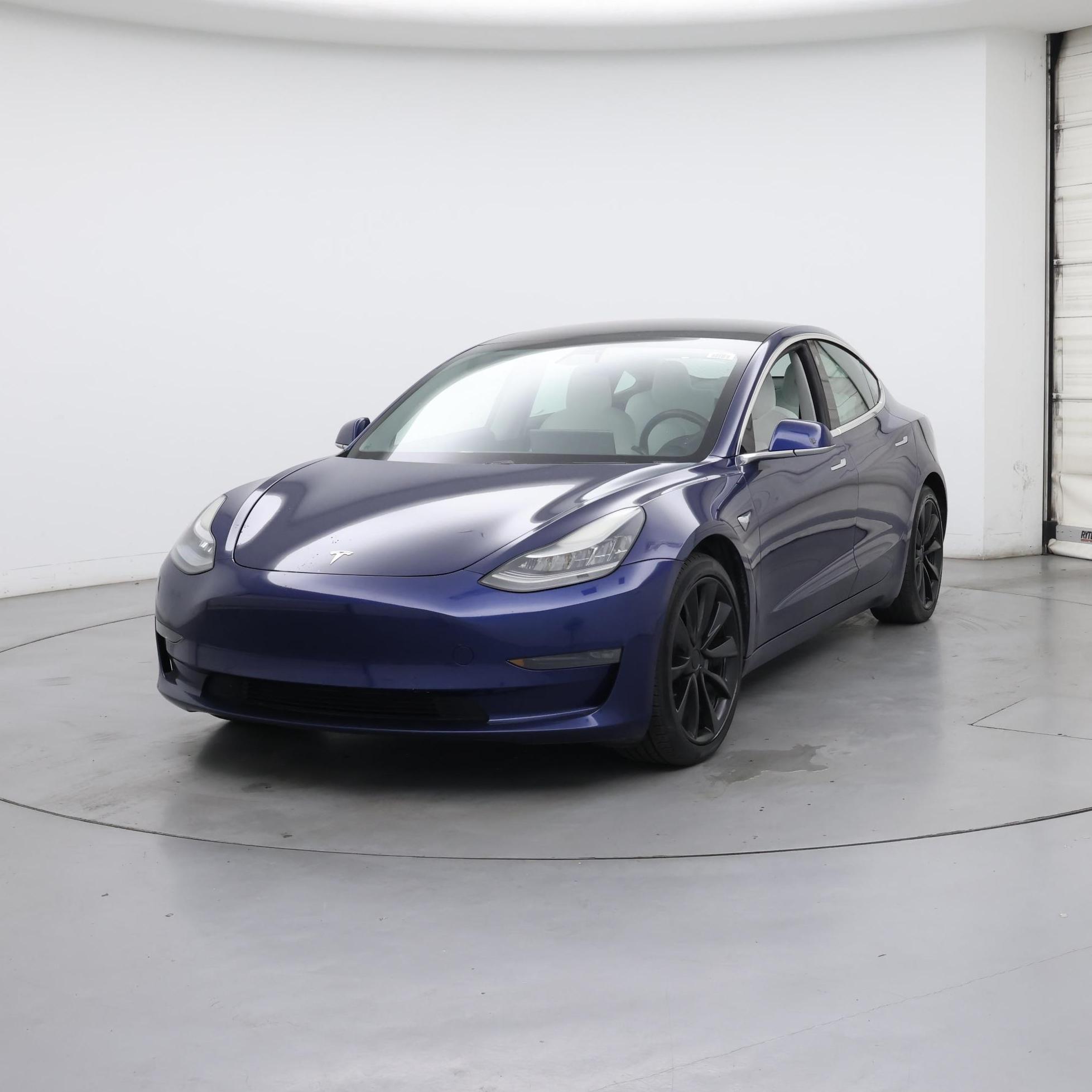 Thumbnail: 2019 Tesla Model 3 - 4