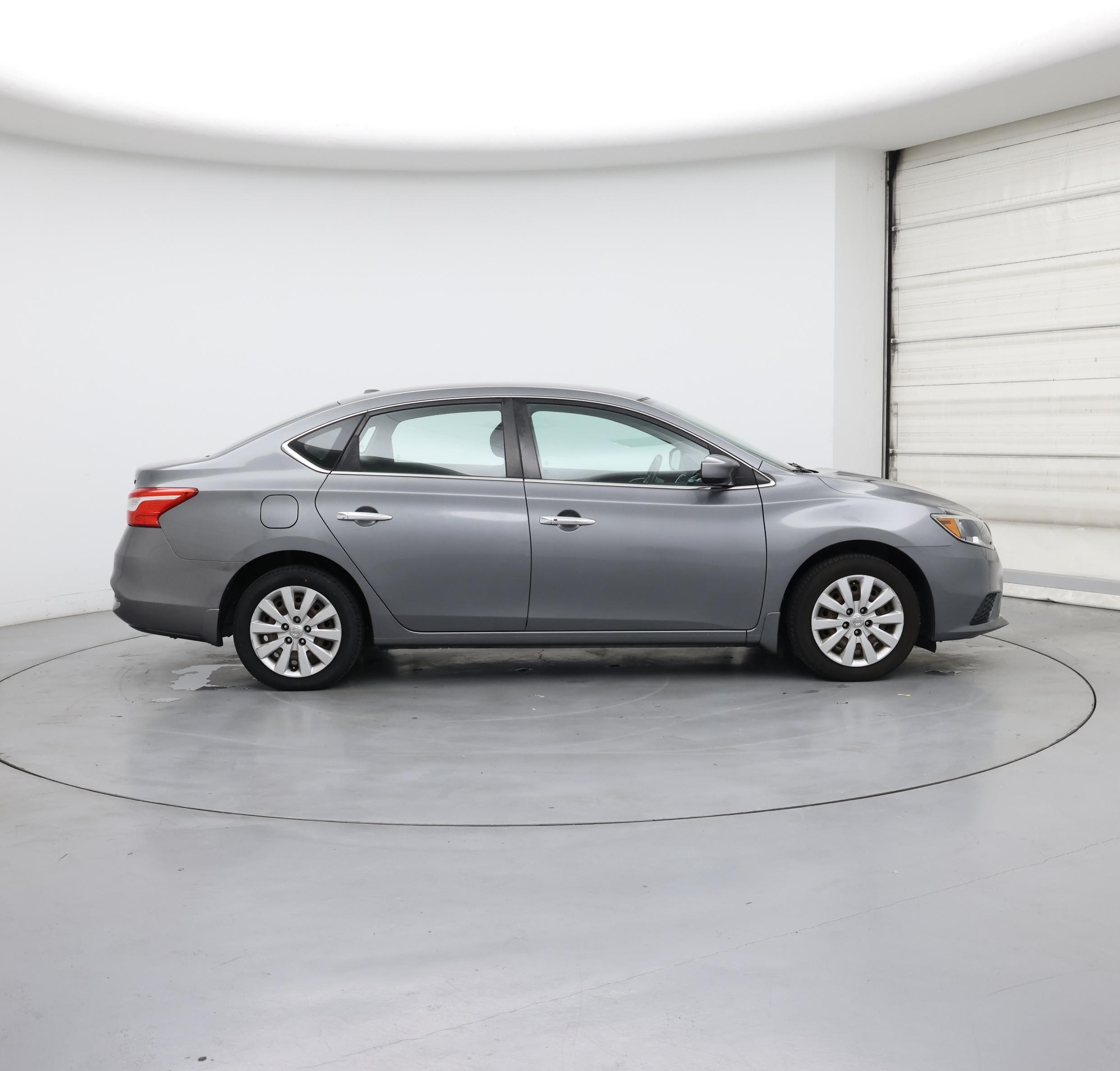 Thumbnail: 2017 Nissan Sentra - 7
