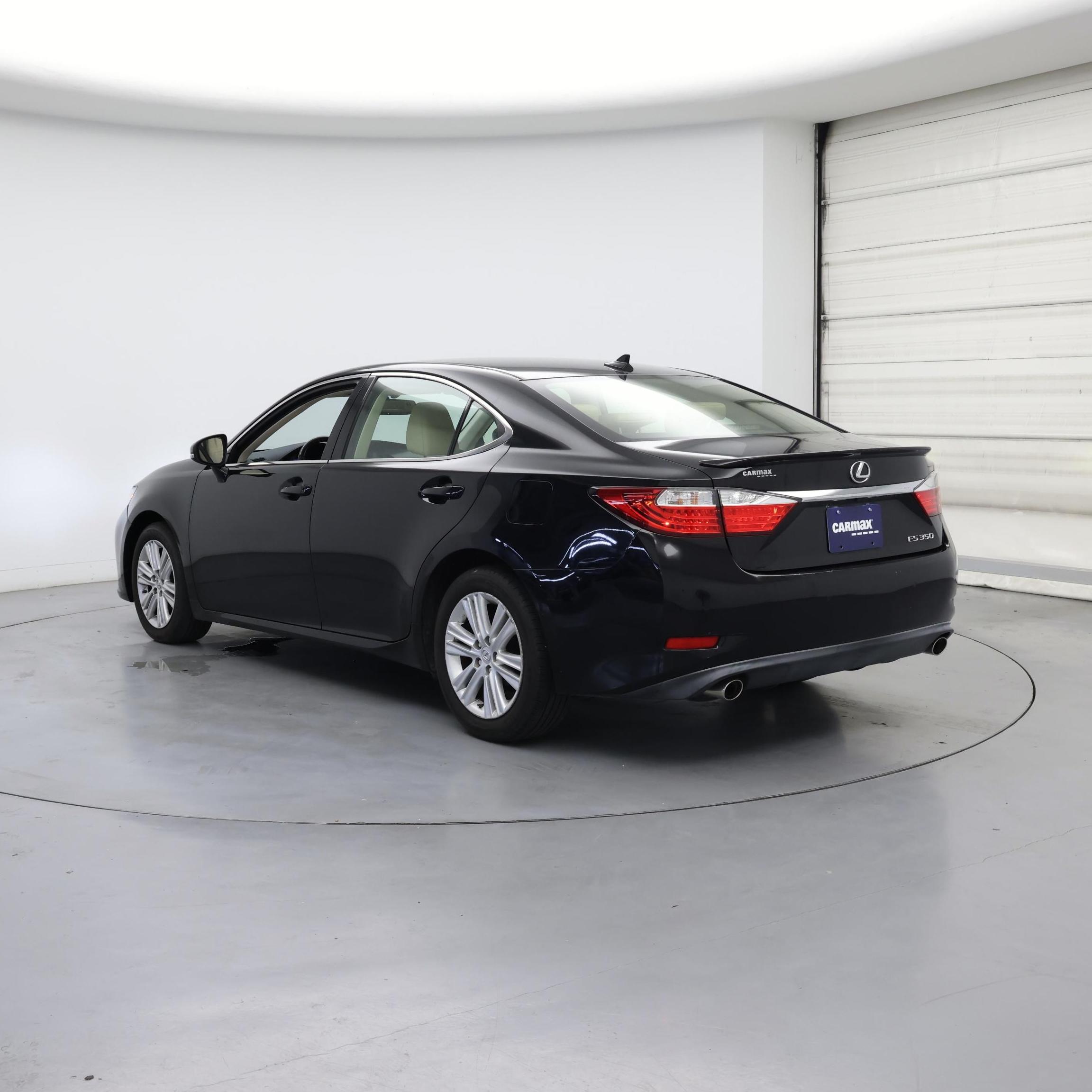 Thumbnail: 2014 Lexus ES - 2