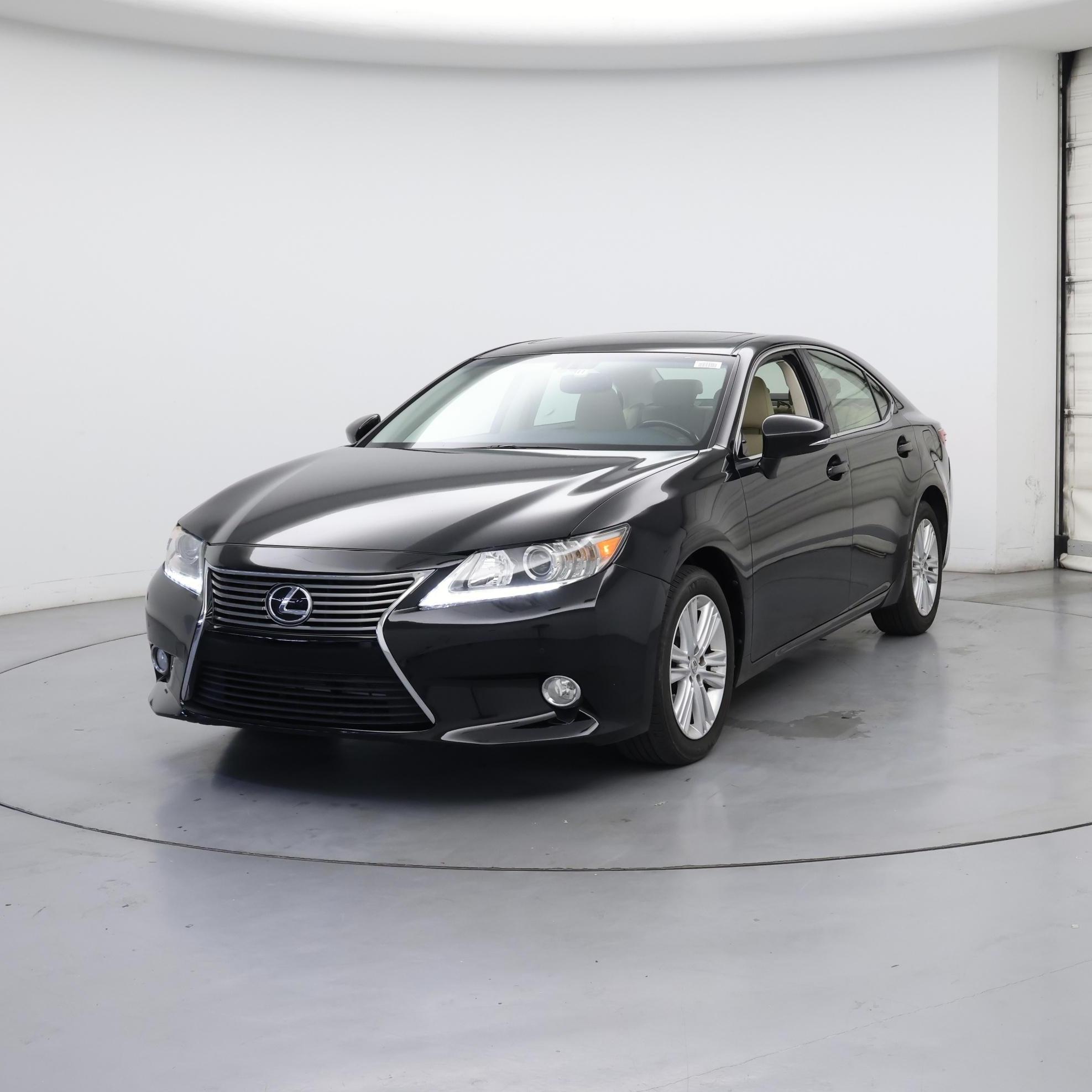 Thumbnail: 2014 Lexus ES - 4