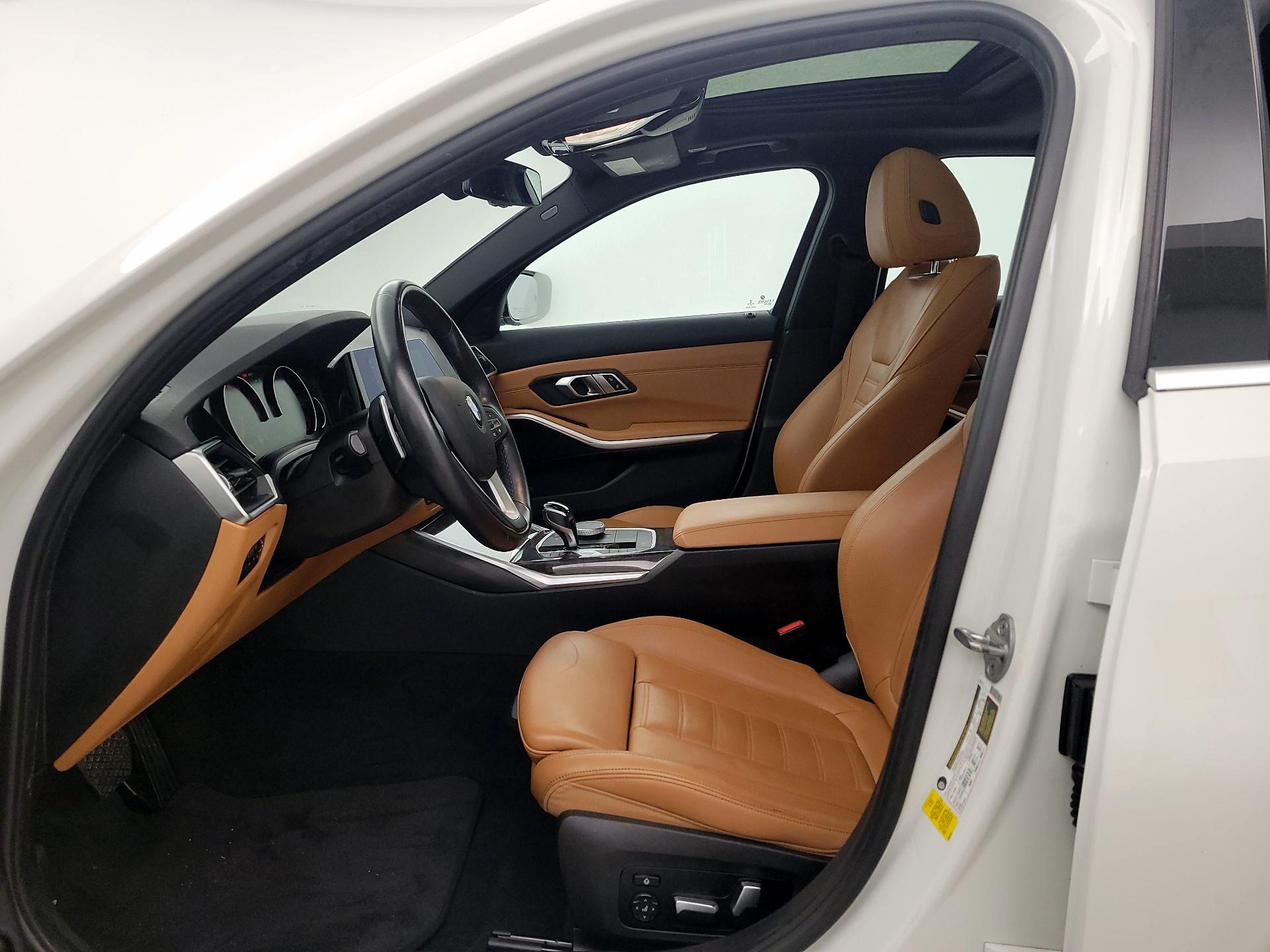 Thumbnail: 2020 BMW 3 Series - 11