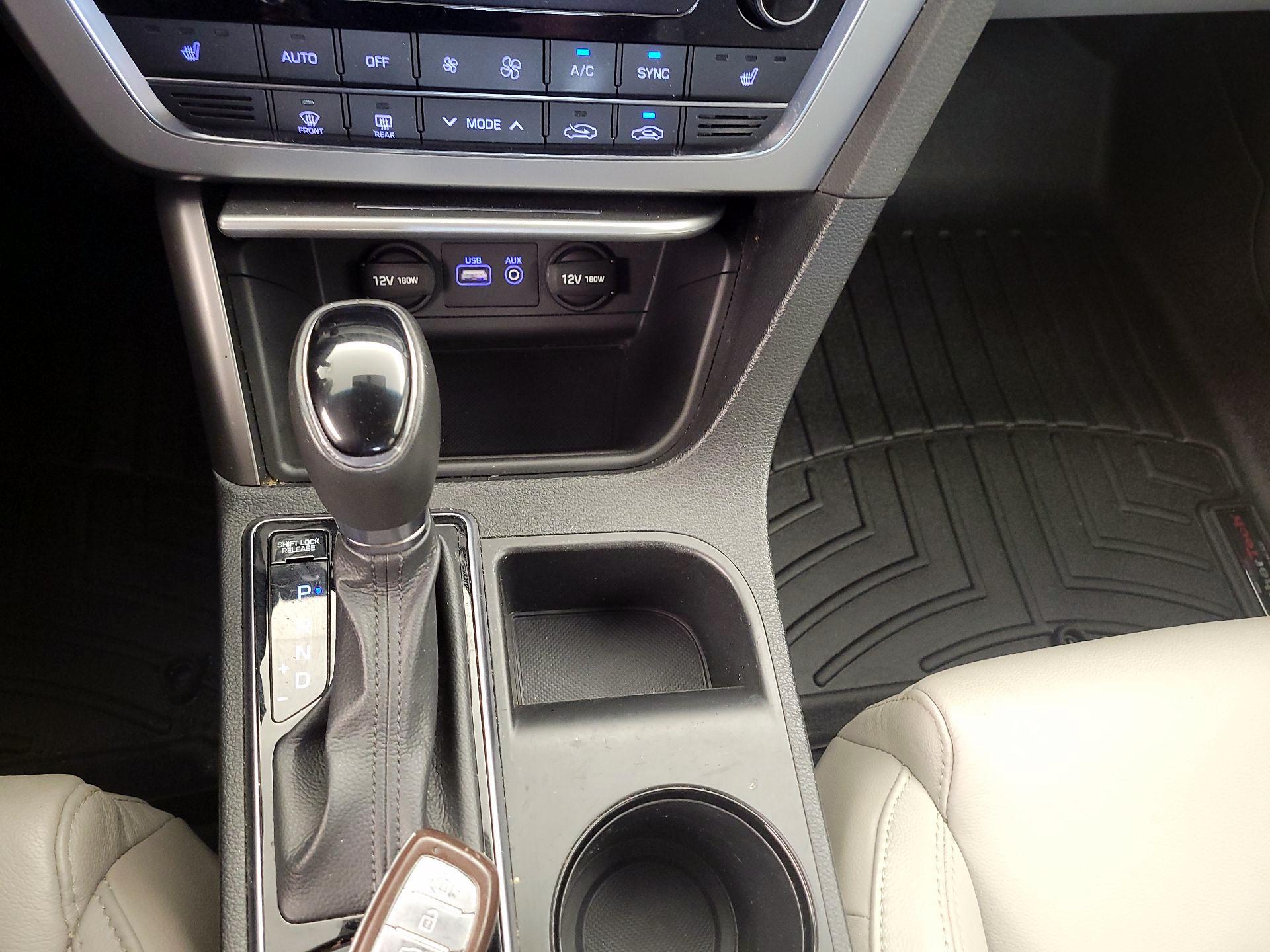 Thumbnail: 2016 Hyundai Sonata - 17