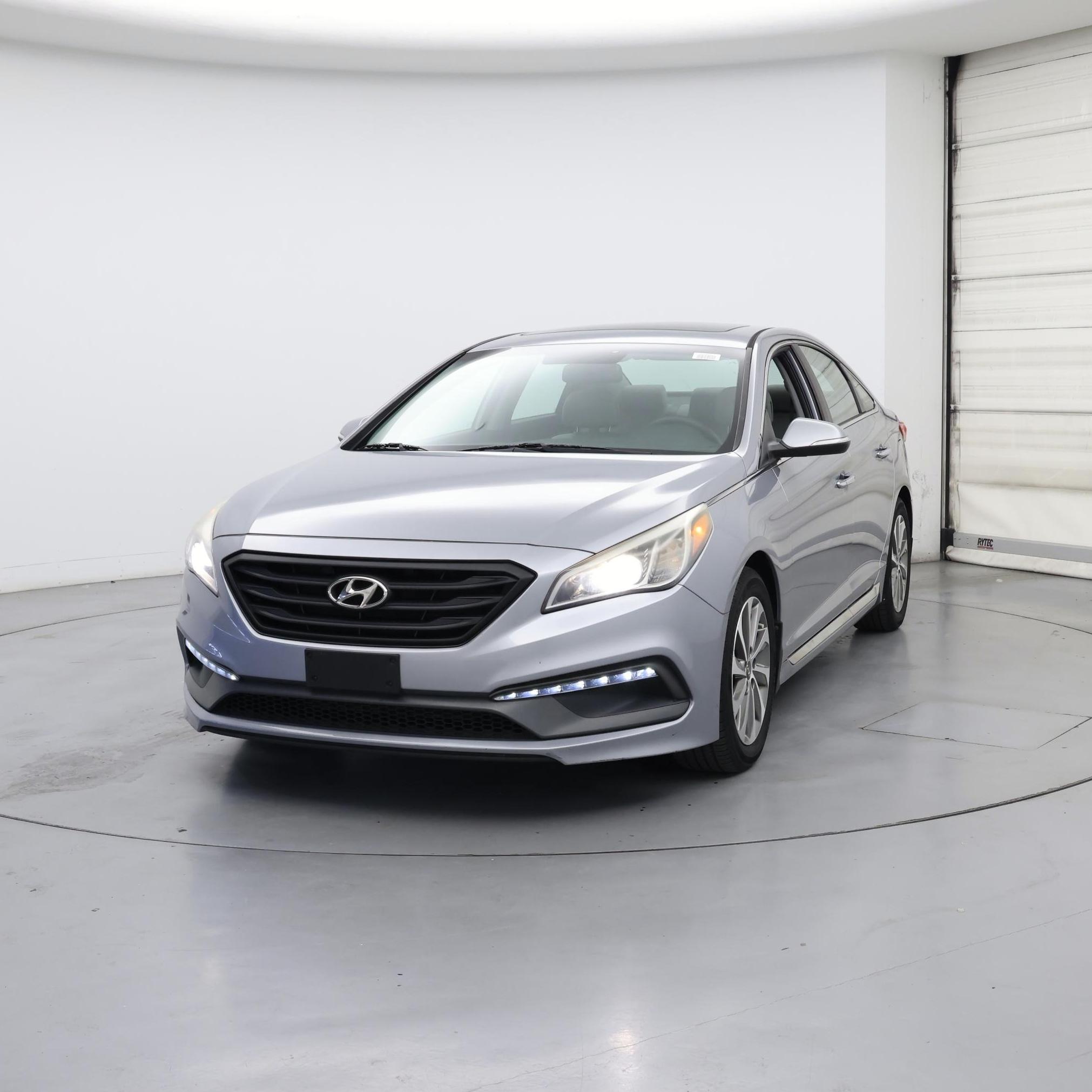 Thumbnail: 2016 Hyundai Sonata - 4