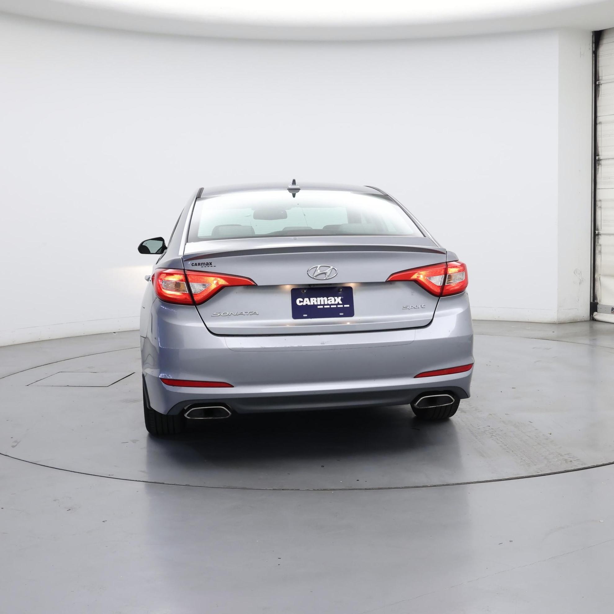 Thumbnail: 2016 Hyundai Sonata - 6