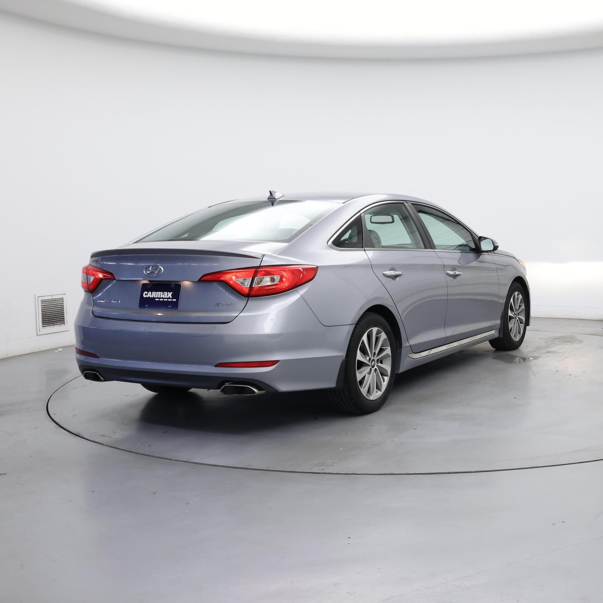 Thumbnail: 2016 Hyundai Sonata - 8