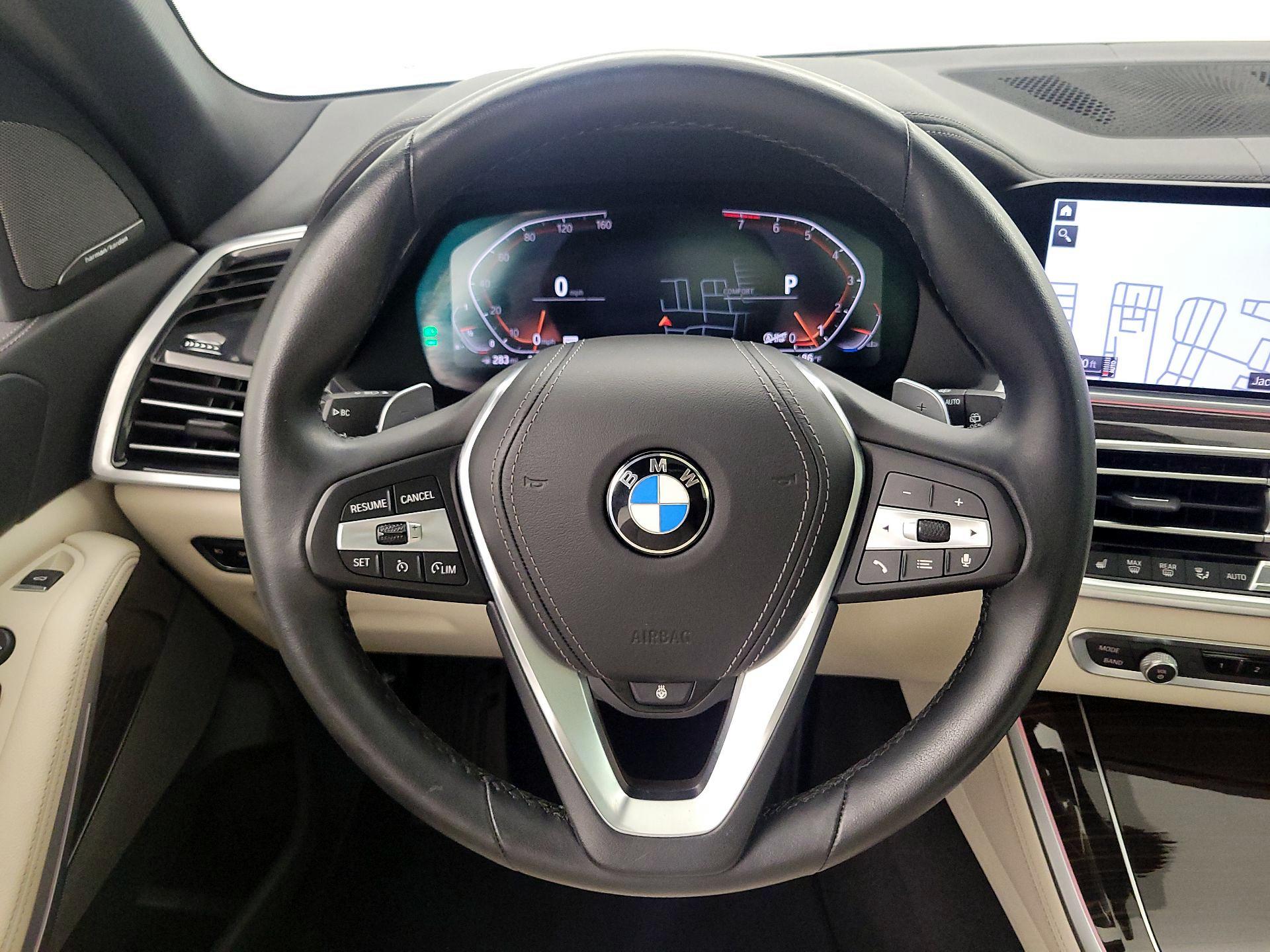 Thumbnail: 2020 BMW X5 - 10