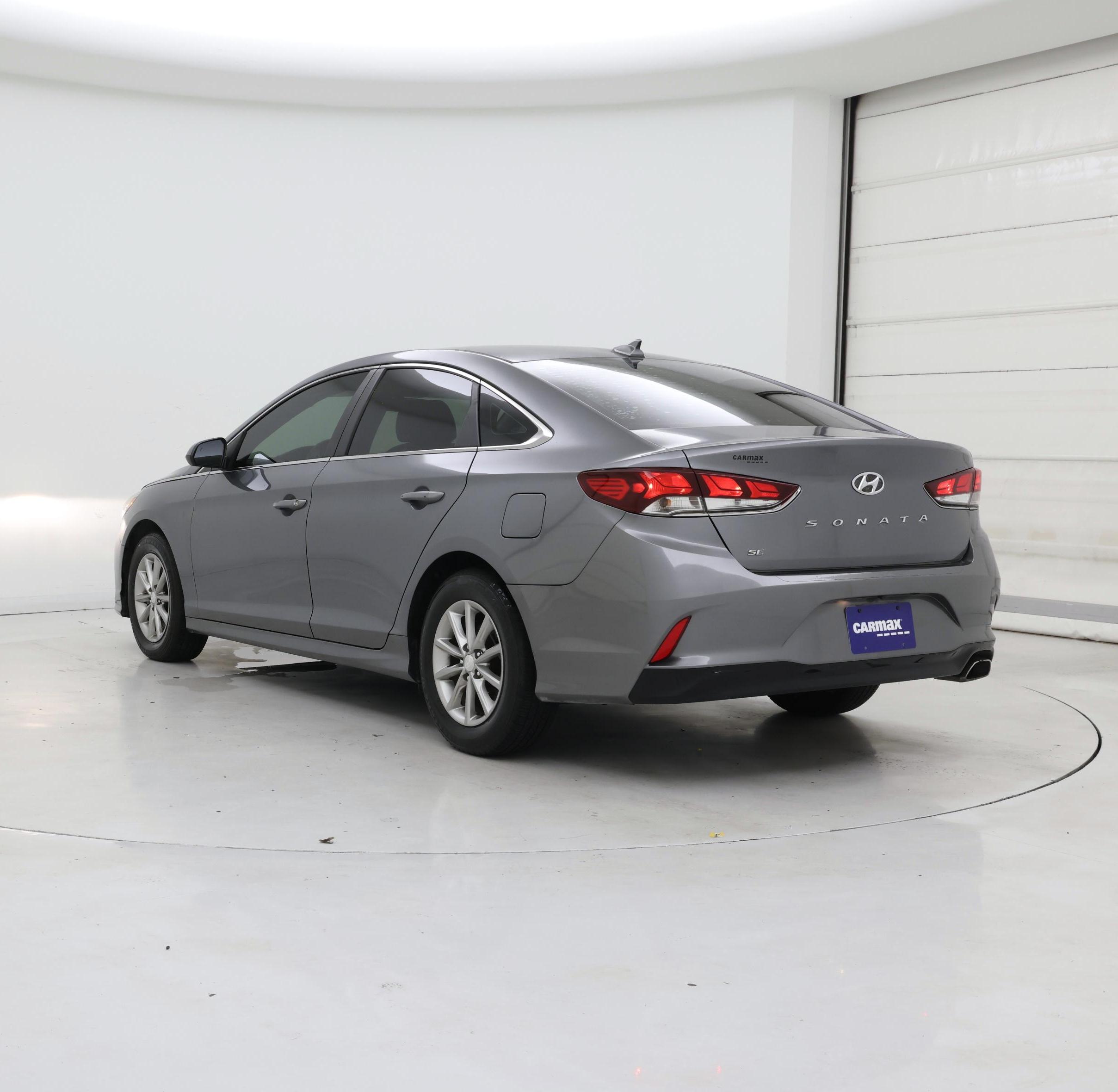 Thumbnail: 2019 Hyundai Sonata - 2