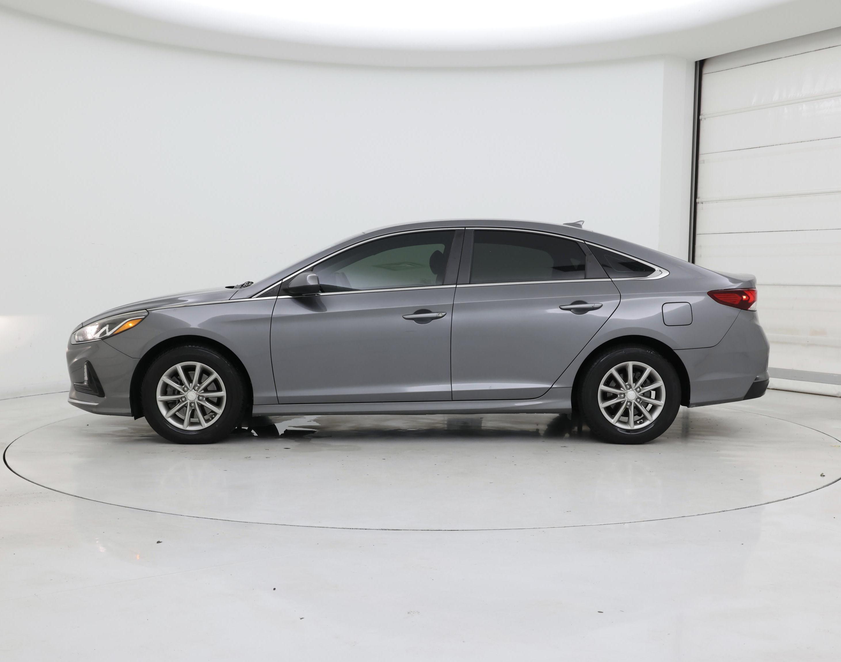 Thumbnail: 2019 Hyundai Sonata - 3