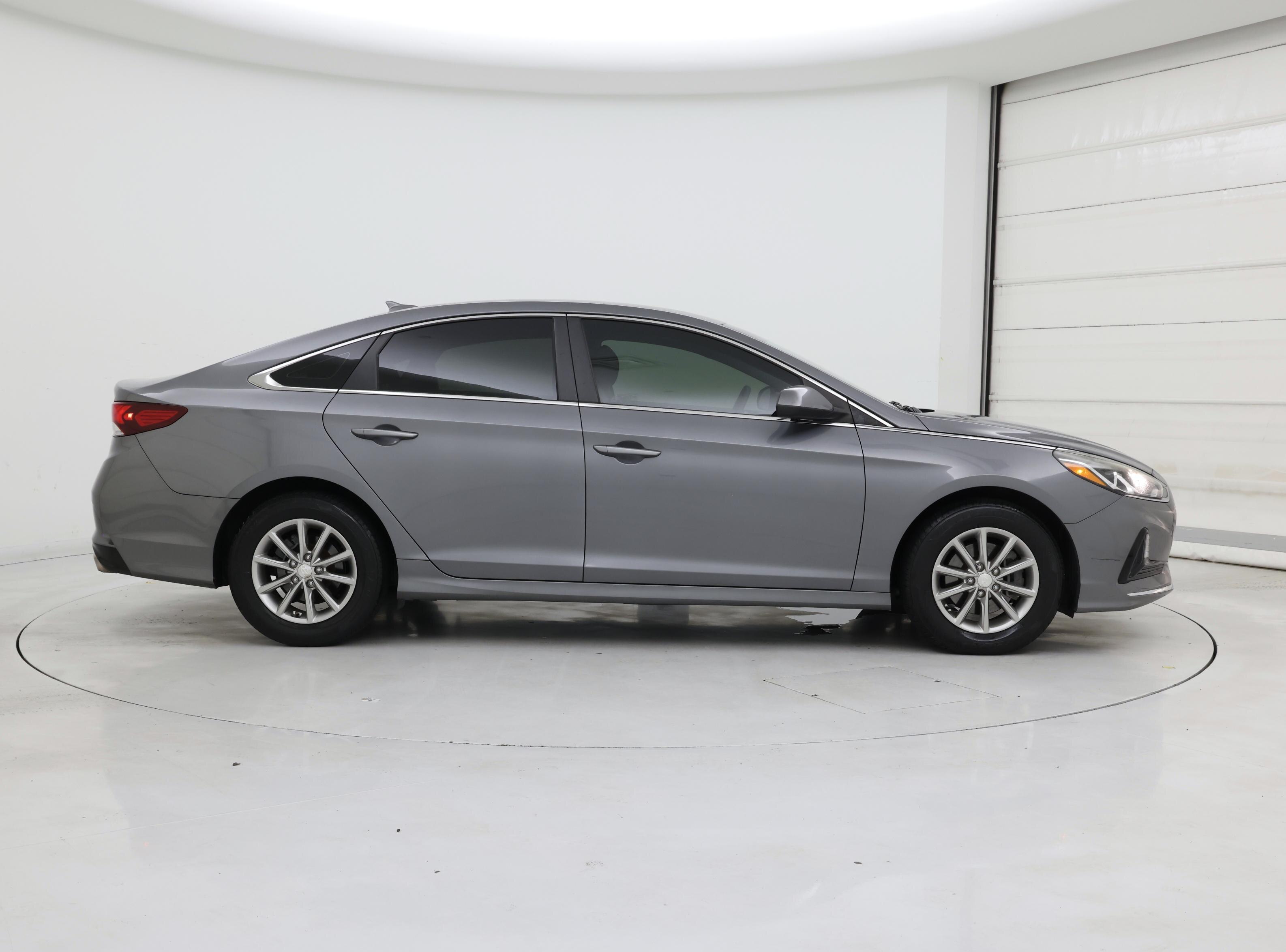 Thumbnail: 2019 Hyundai Sonata - 7