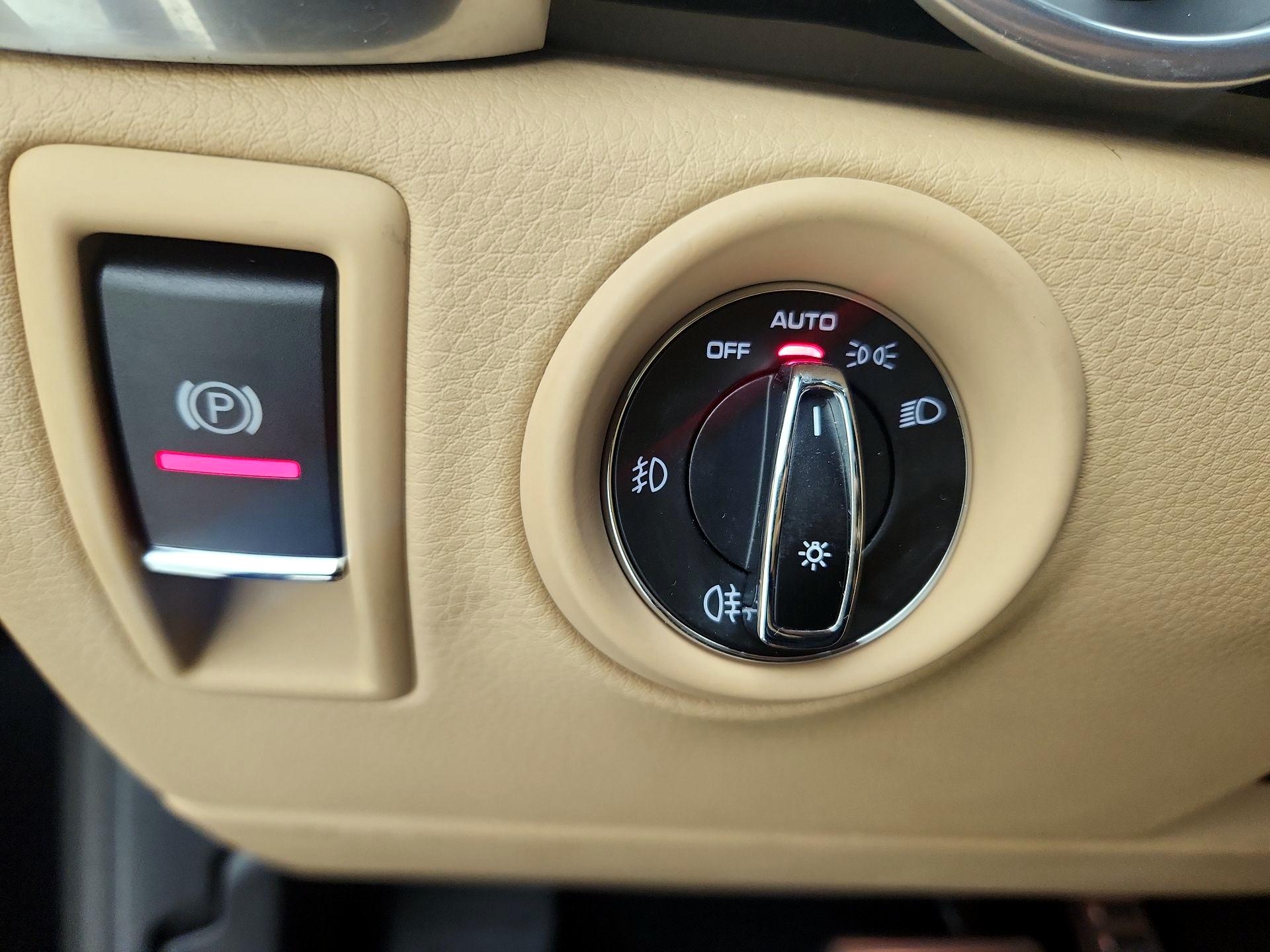 Thumbnail: 2017 Porsche Cayenne - 13