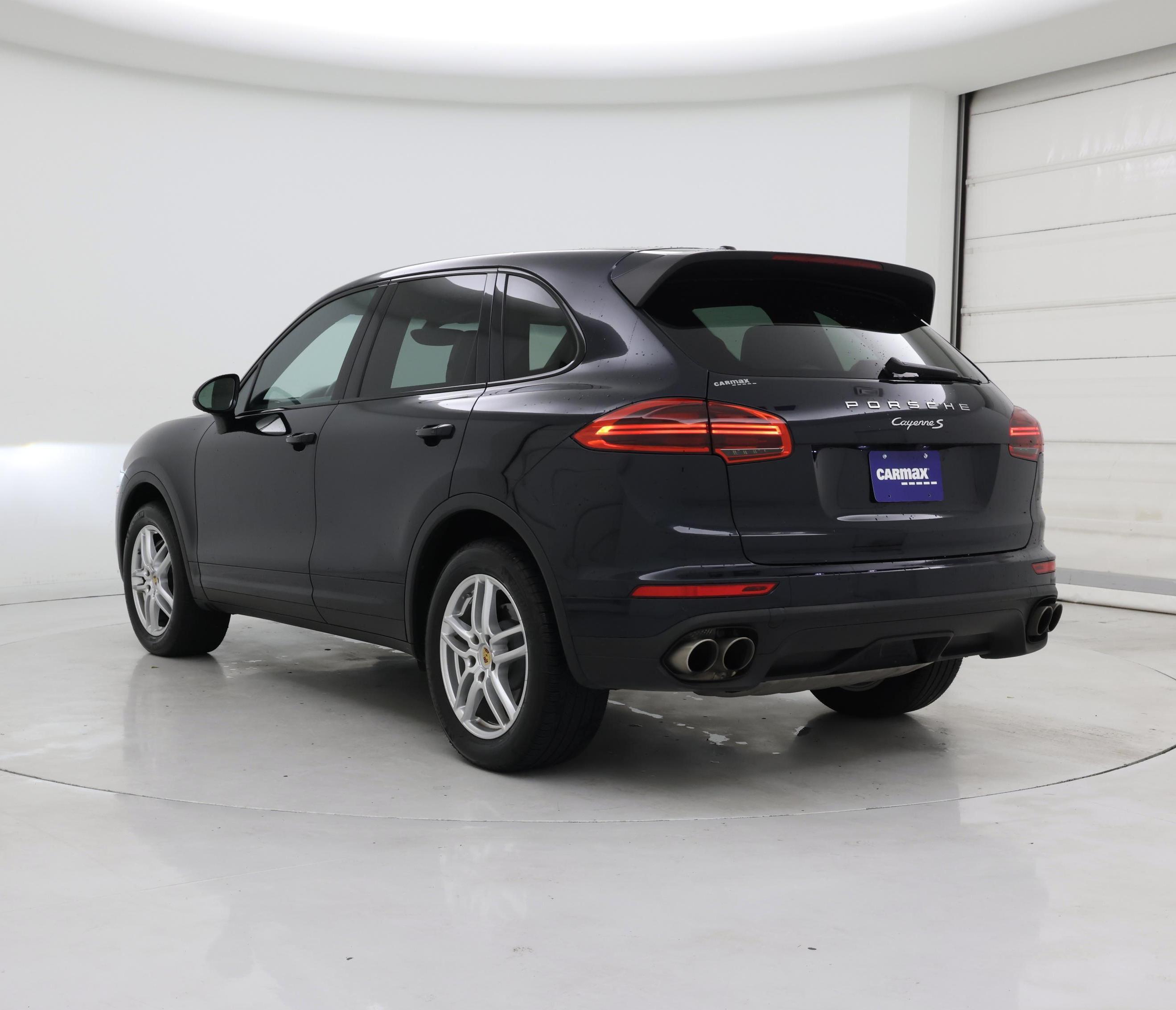 Thumbnail: 2017 Porsche Cayenne - 2