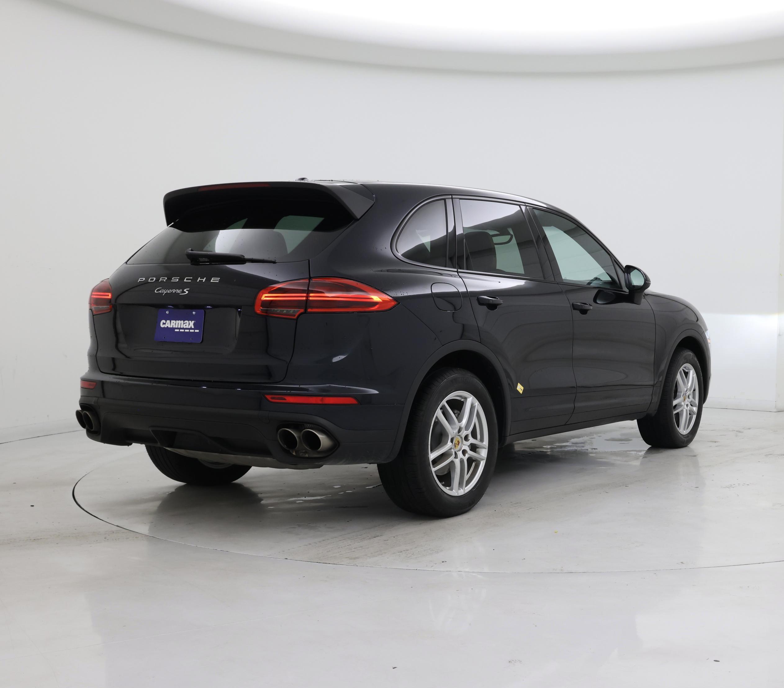 Thumbnail: 2017 Porsche Cayenne - 8