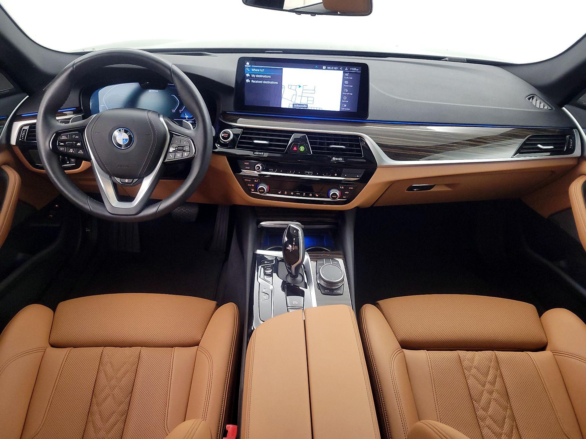 Thumbnail: 2022 BMW 5 Series - 9