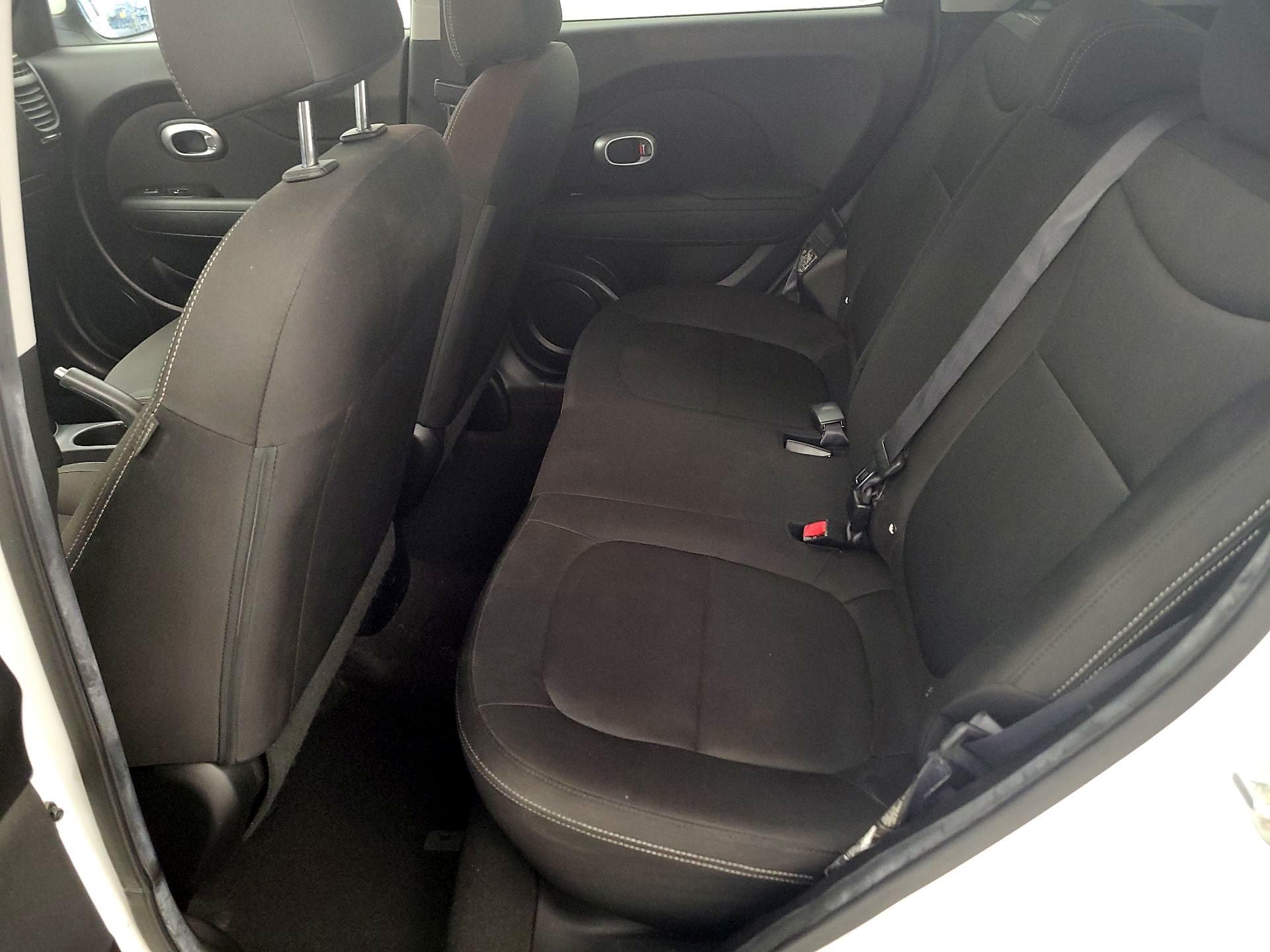 Thumbnail: 2019 Kia Soul - 18