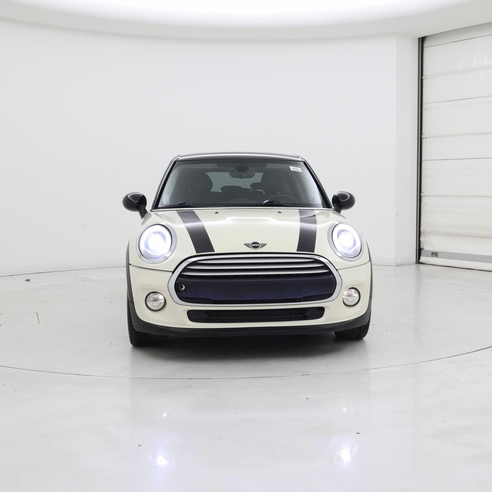 Thumbnail: 2015 MINI Cooper Hardtop - 5