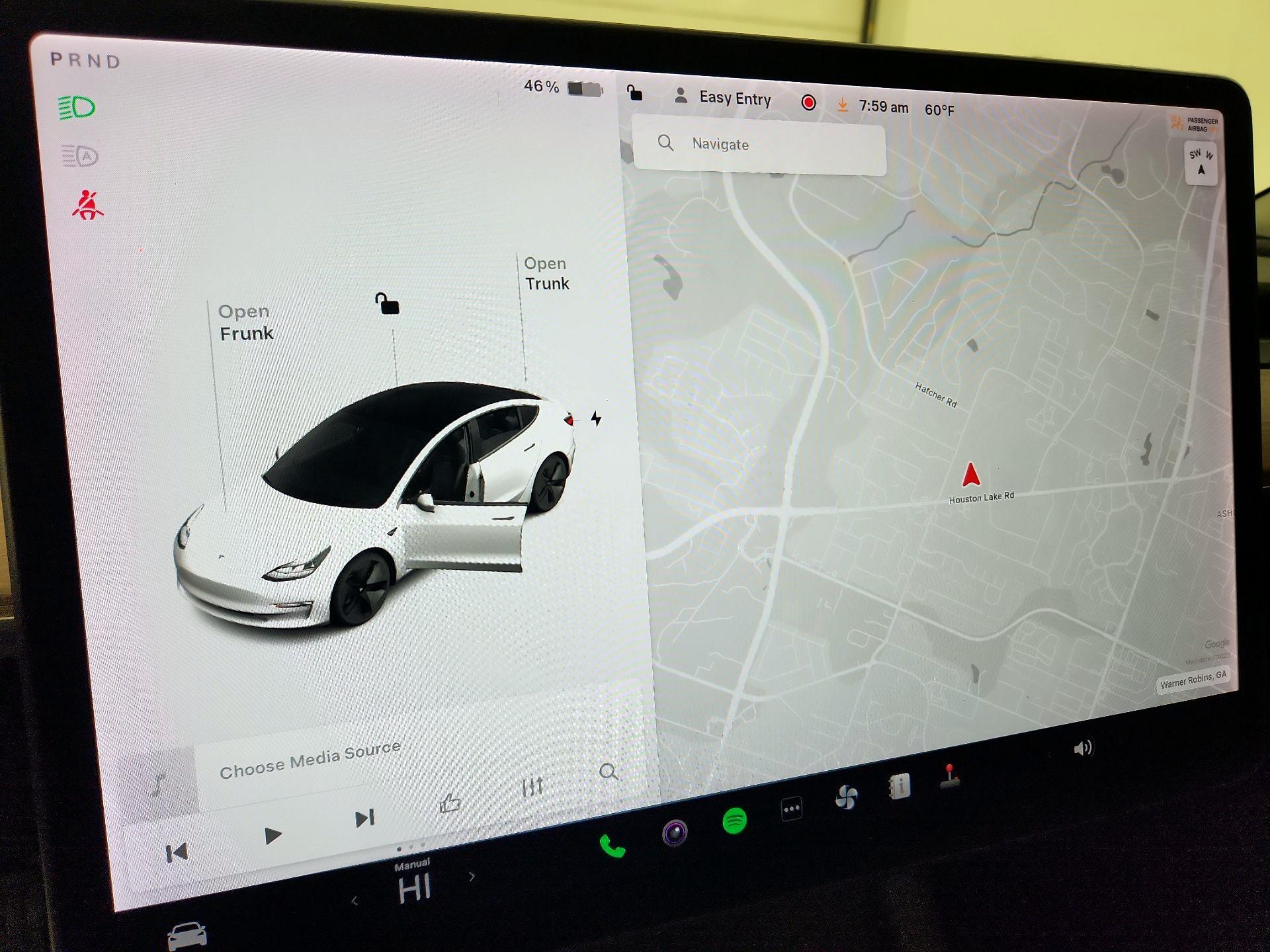 Thumbnail: 2021 Tesla Model 3 - 16