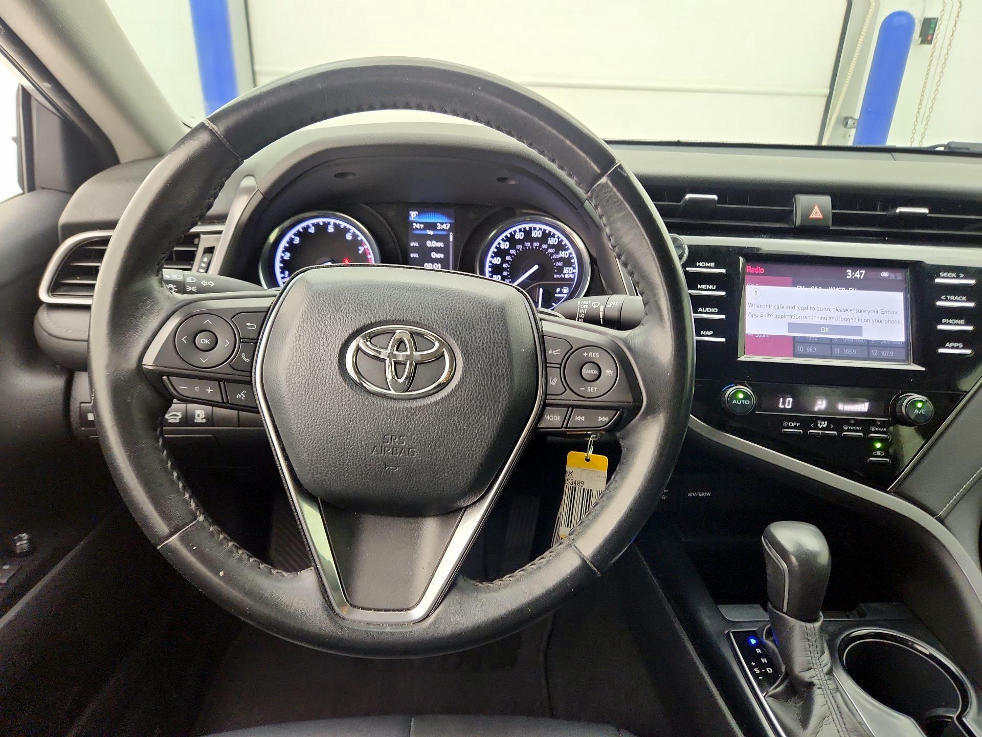 Thumbnail: 2019 Toyota Camry - 10