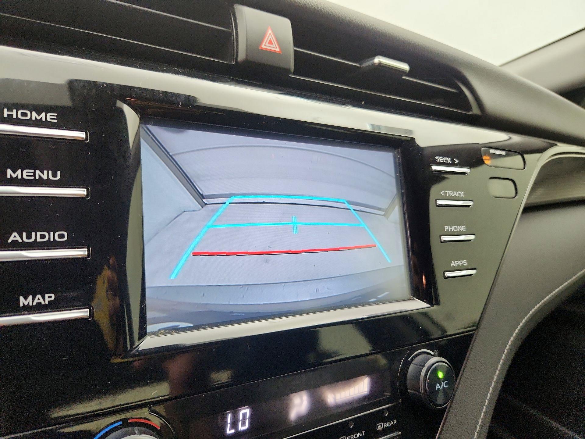 Thumbnail: 2019 Toyota Camry - 14