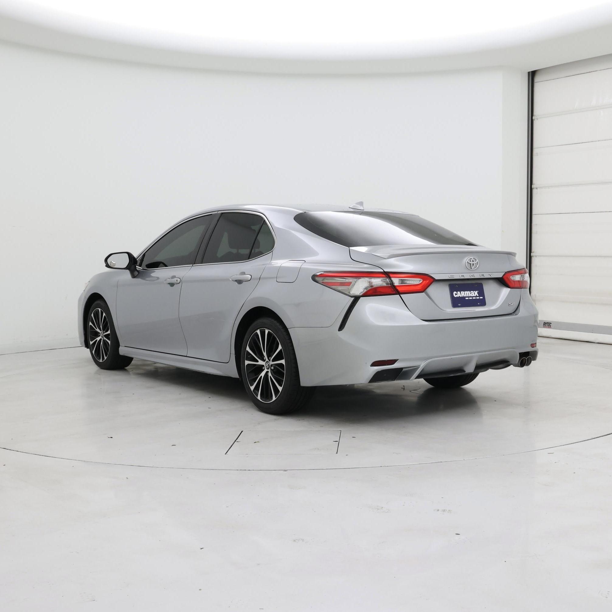 Thumbnail: 2019 Toyota Camry - 2