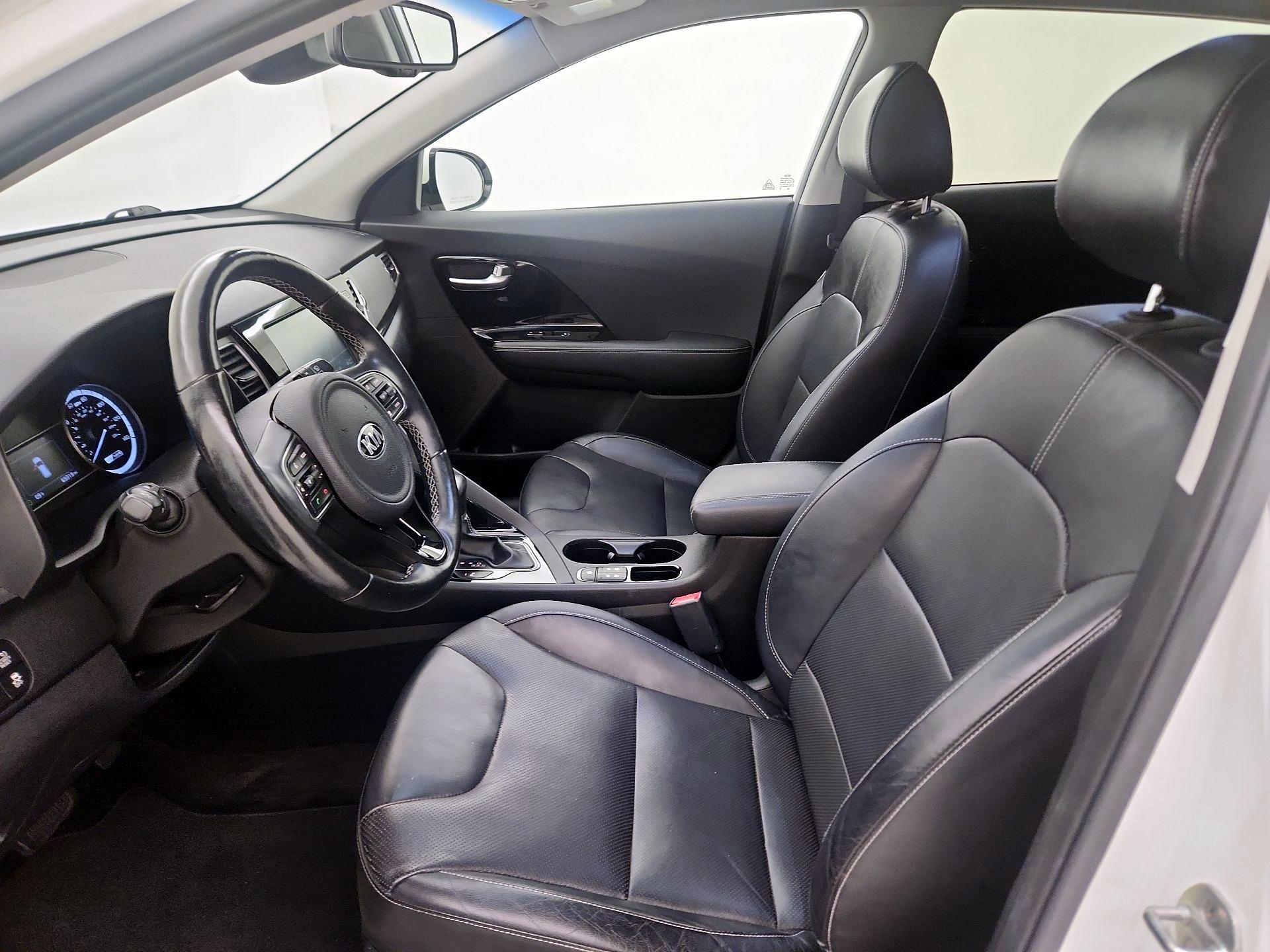 Thumbnail: 2018 Kia Niro - 11
