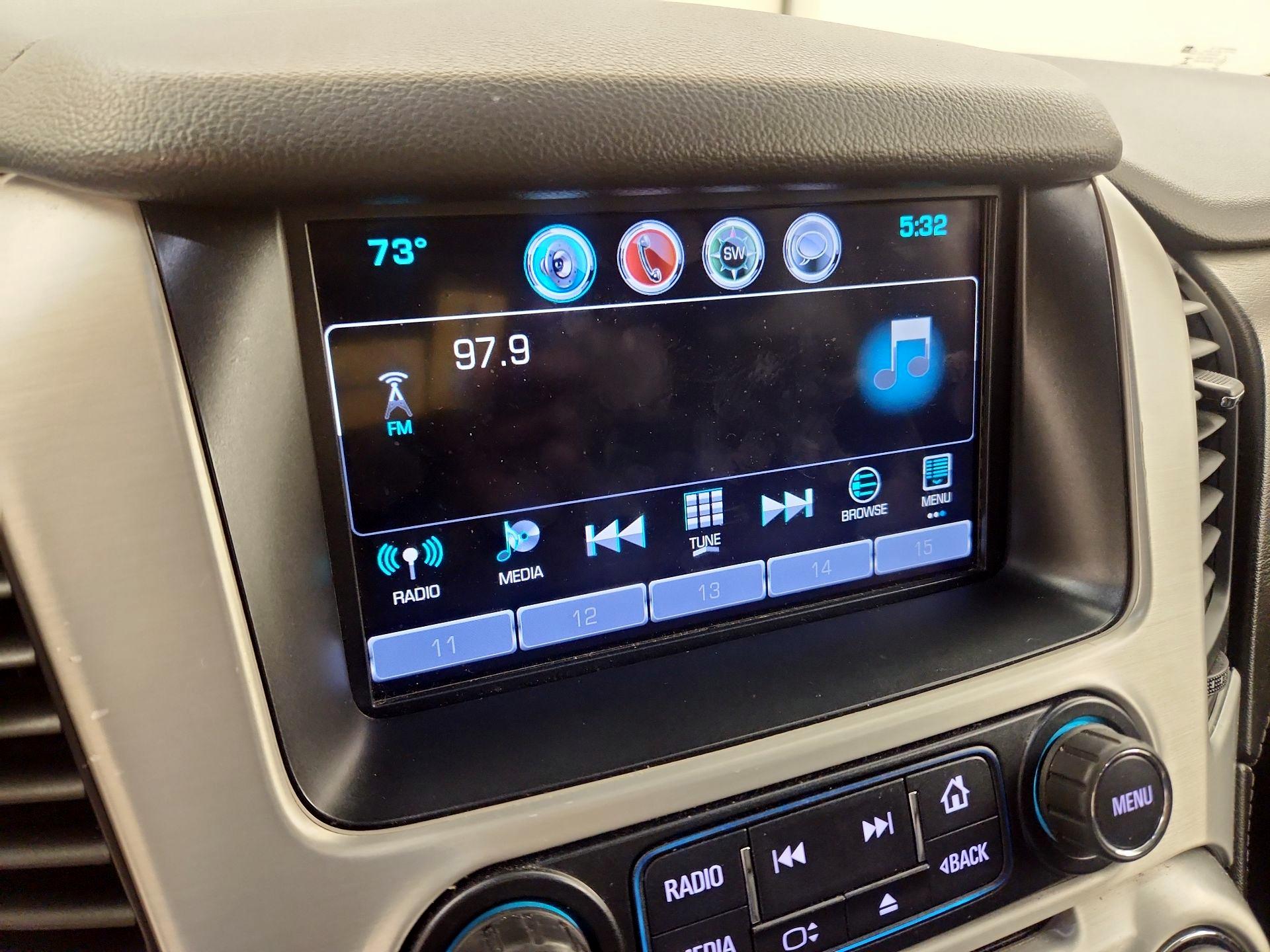 Thumbnail: 2017 GMC Yukon - 16