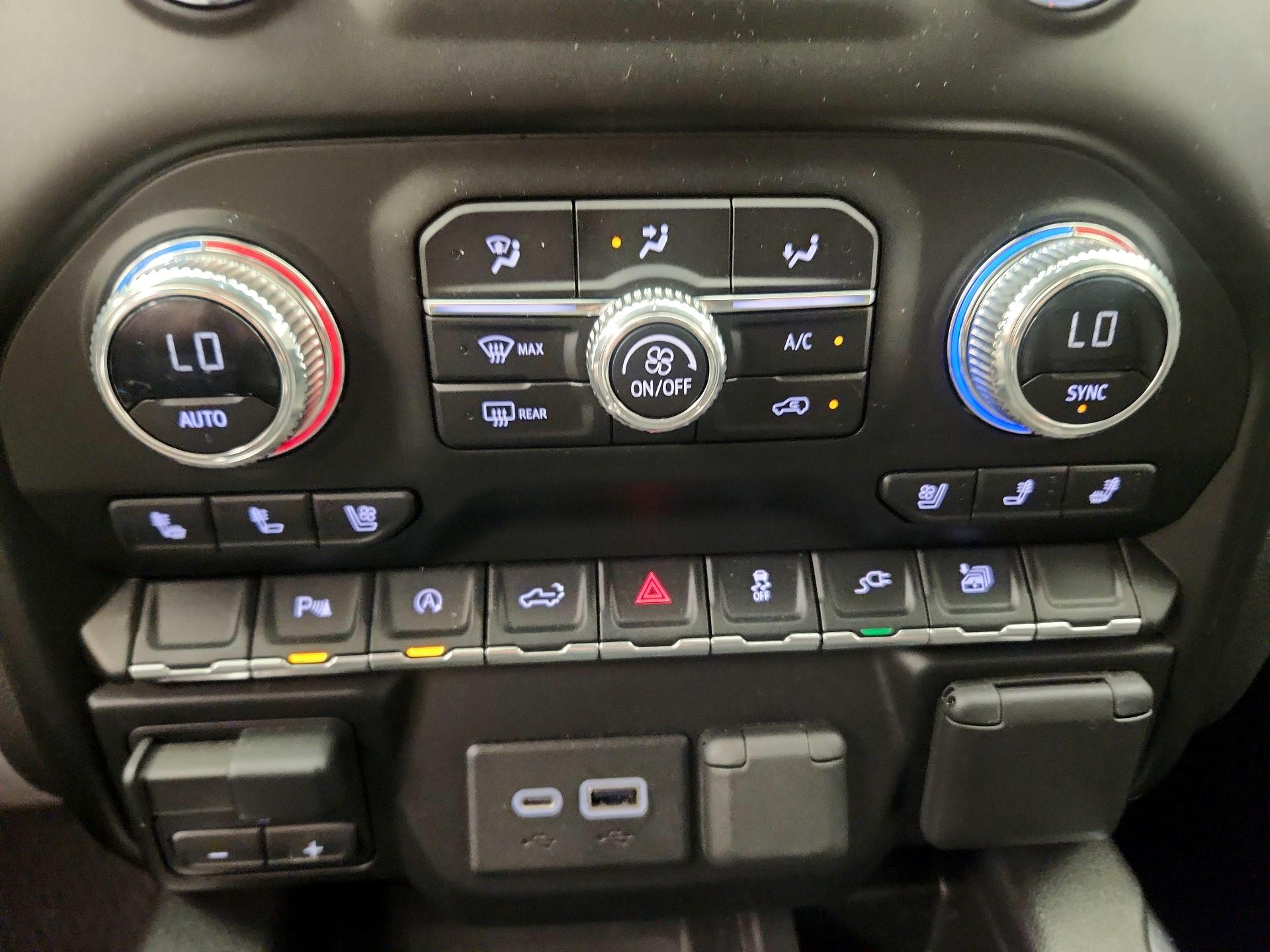 Thumbnail: 2021 GMC Sierra 1500 - 17