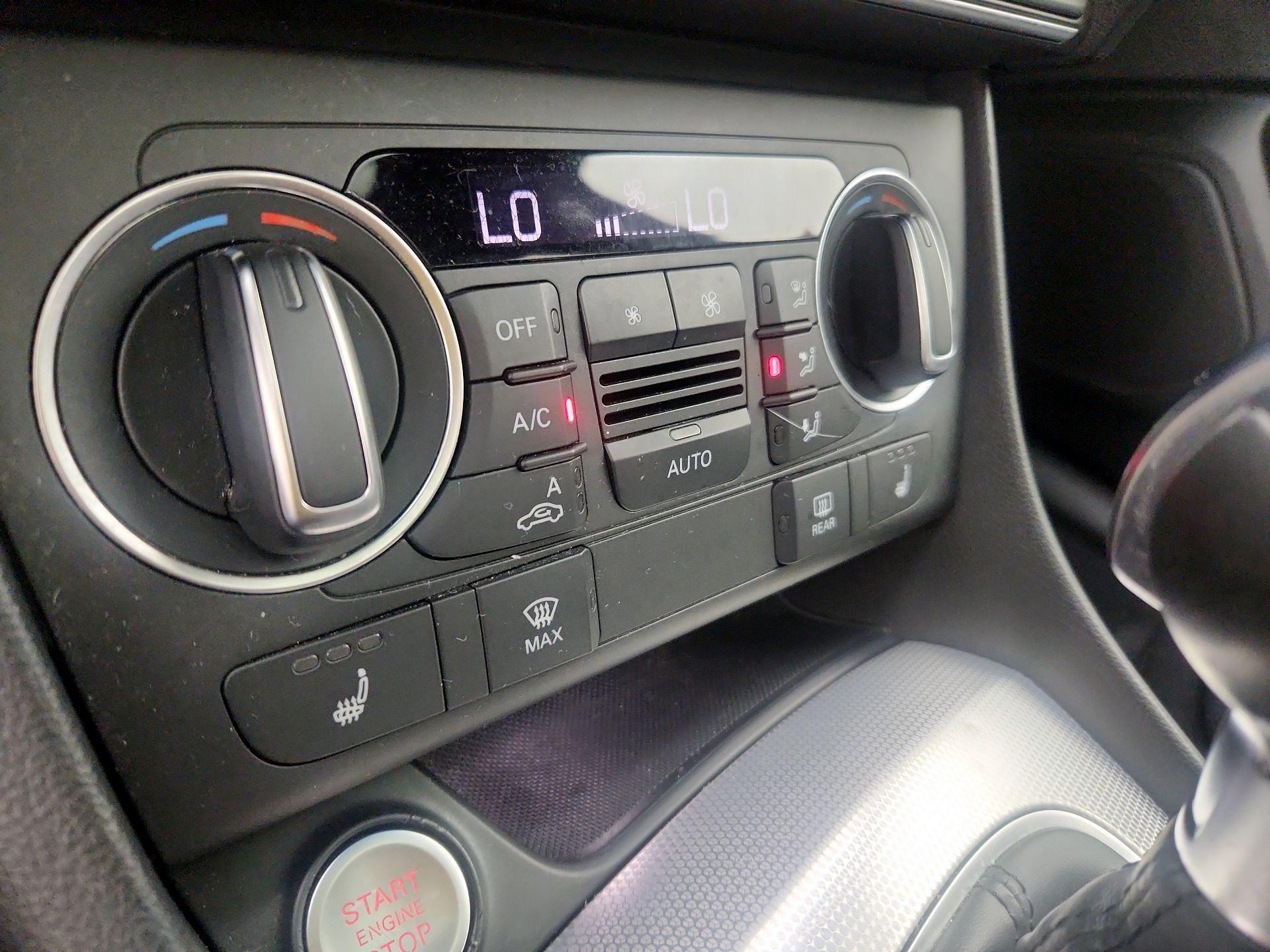 Thumbnail: 2018 Audi Q3 - 16