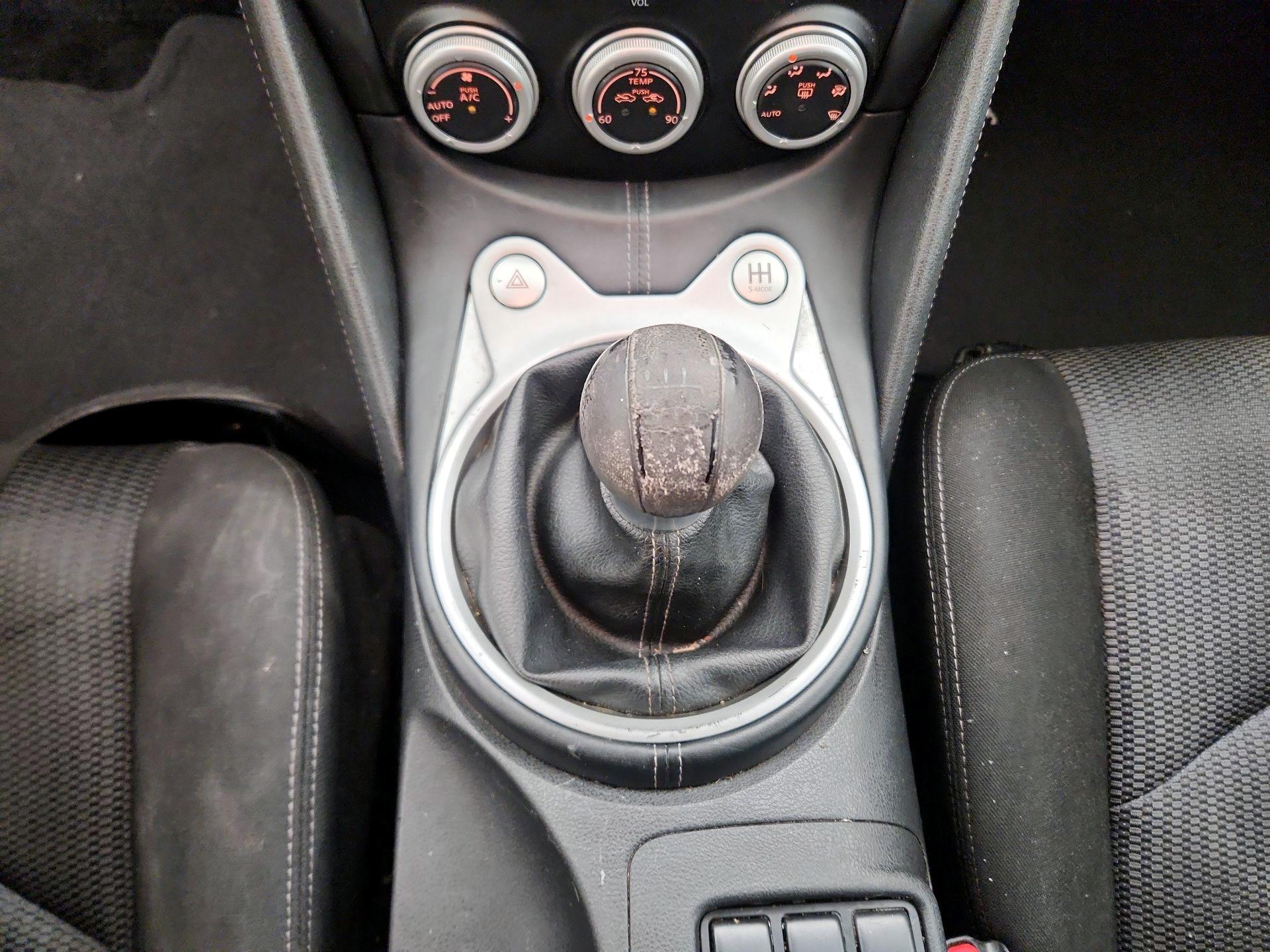 Thumbnail: 2016 Nissan Z - 16