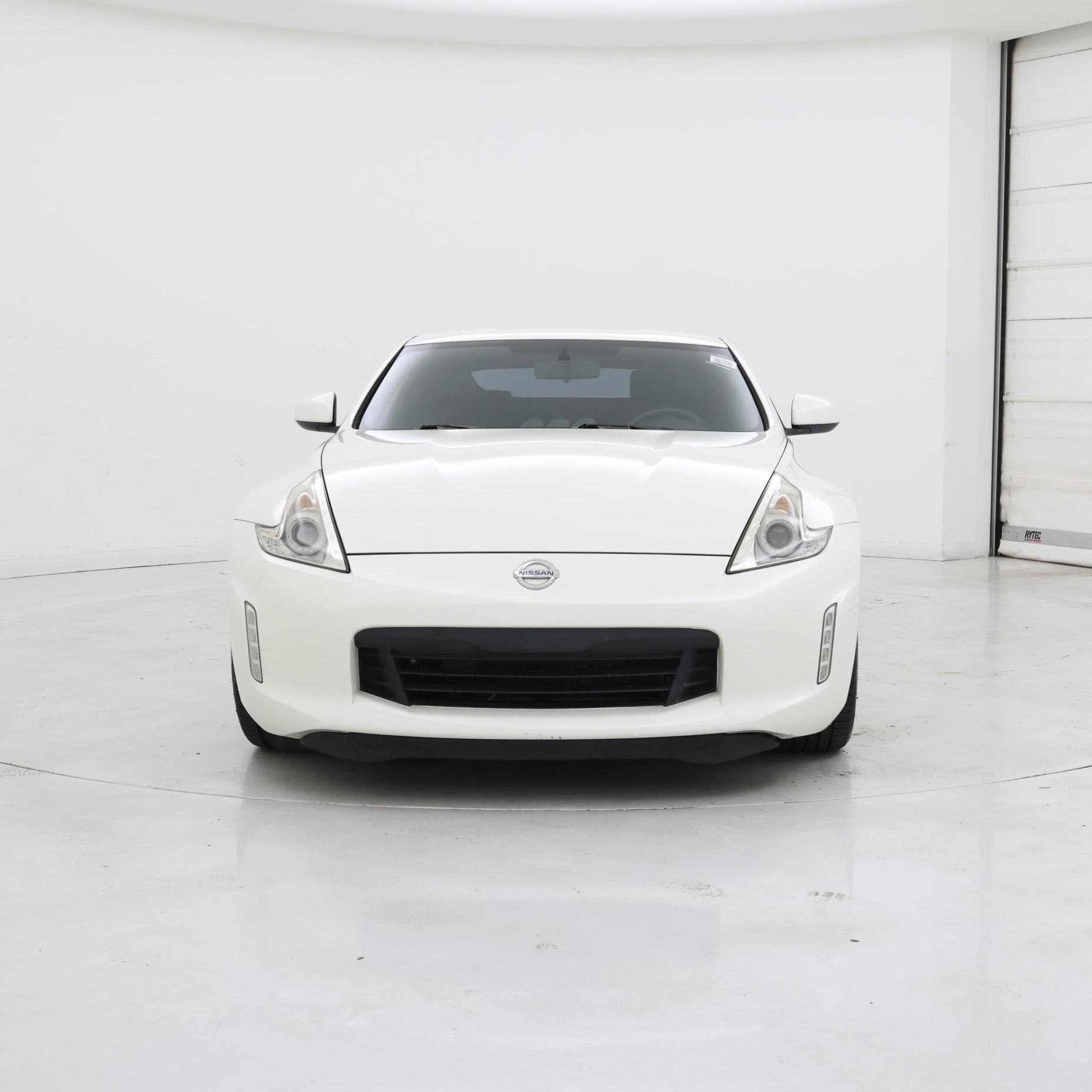 Thumbnail: 2016 Nissan Z - 5