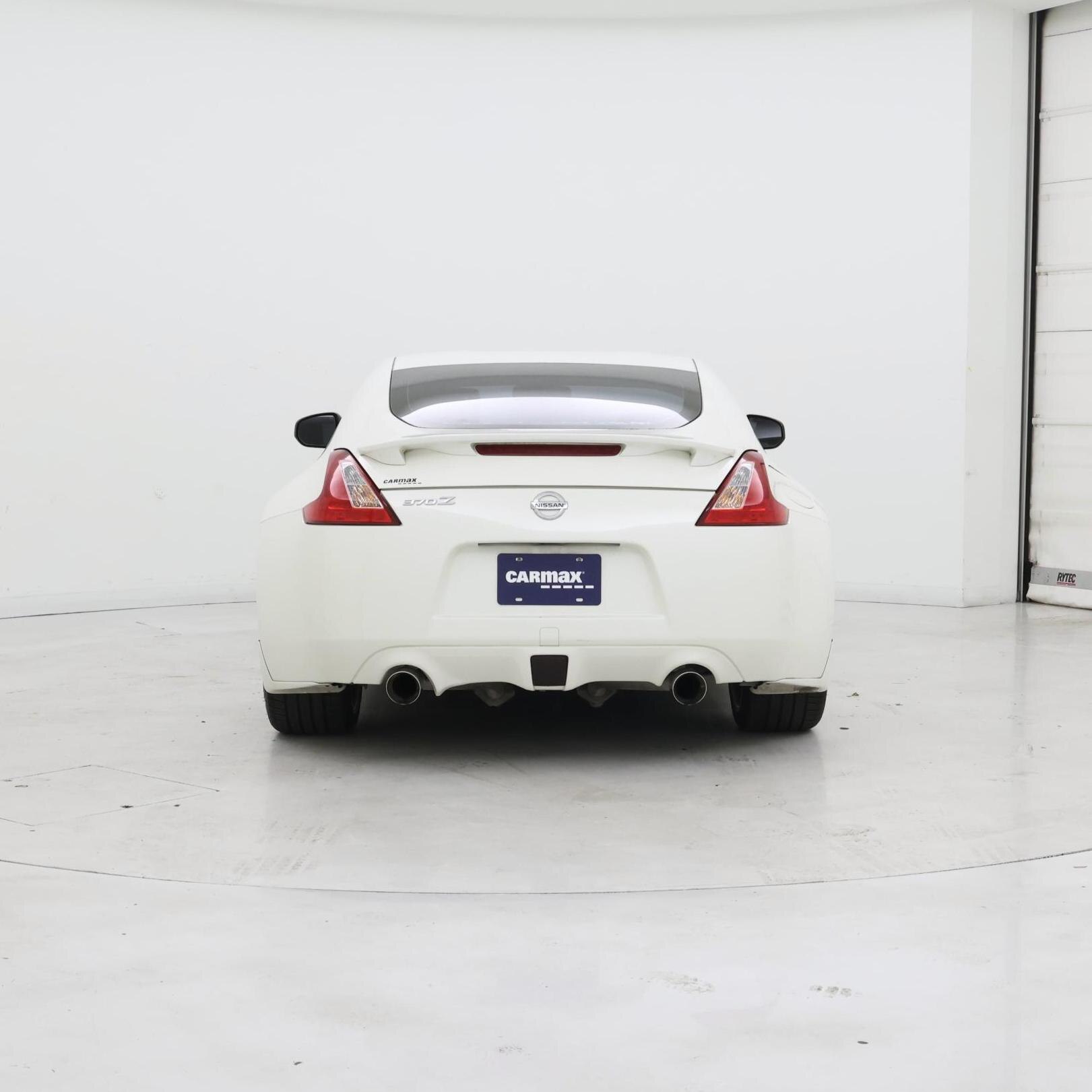 Thumbnail: 2016 Nissan Z - 6