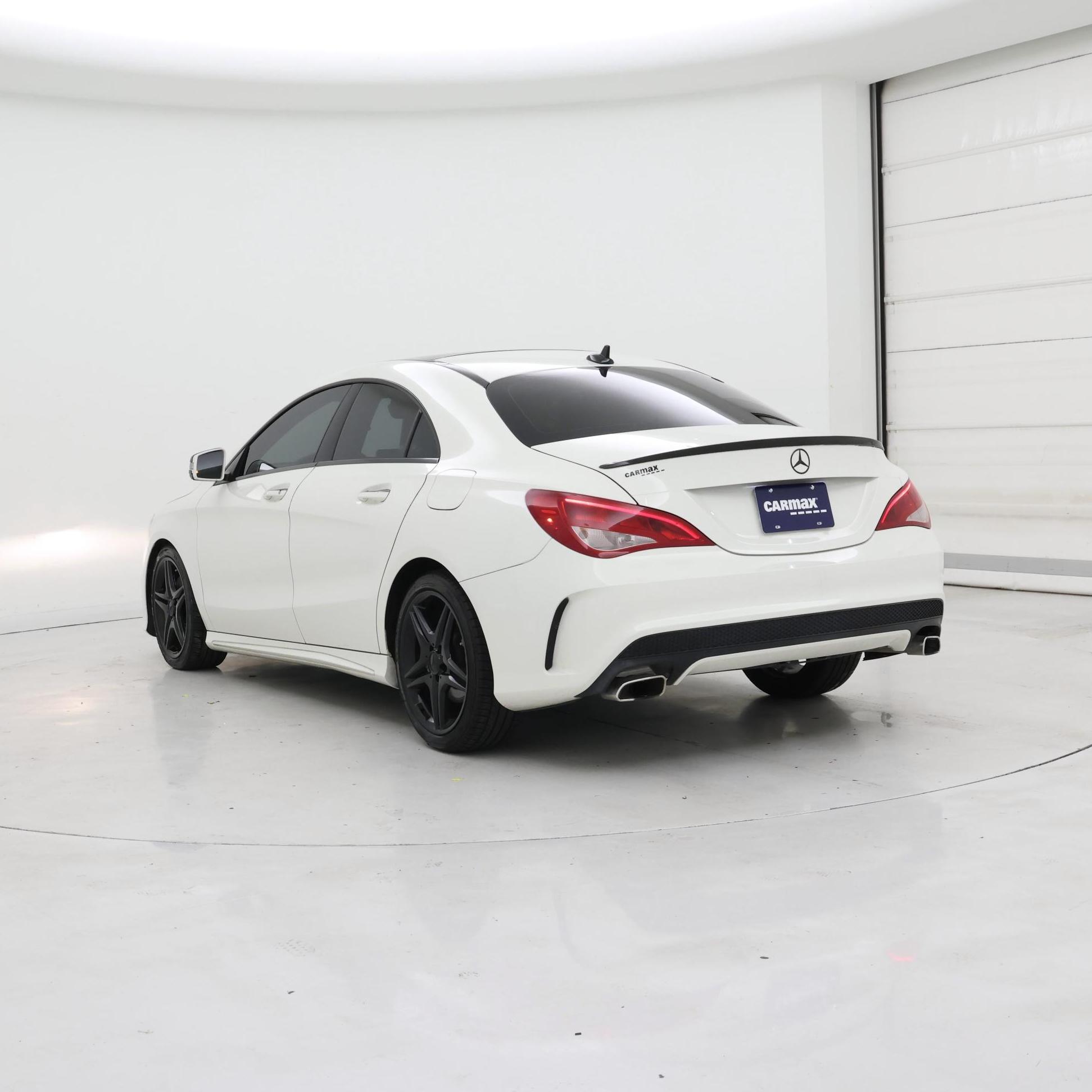 Thumbnail: 2015 Mercedes-Benz CLA - 2