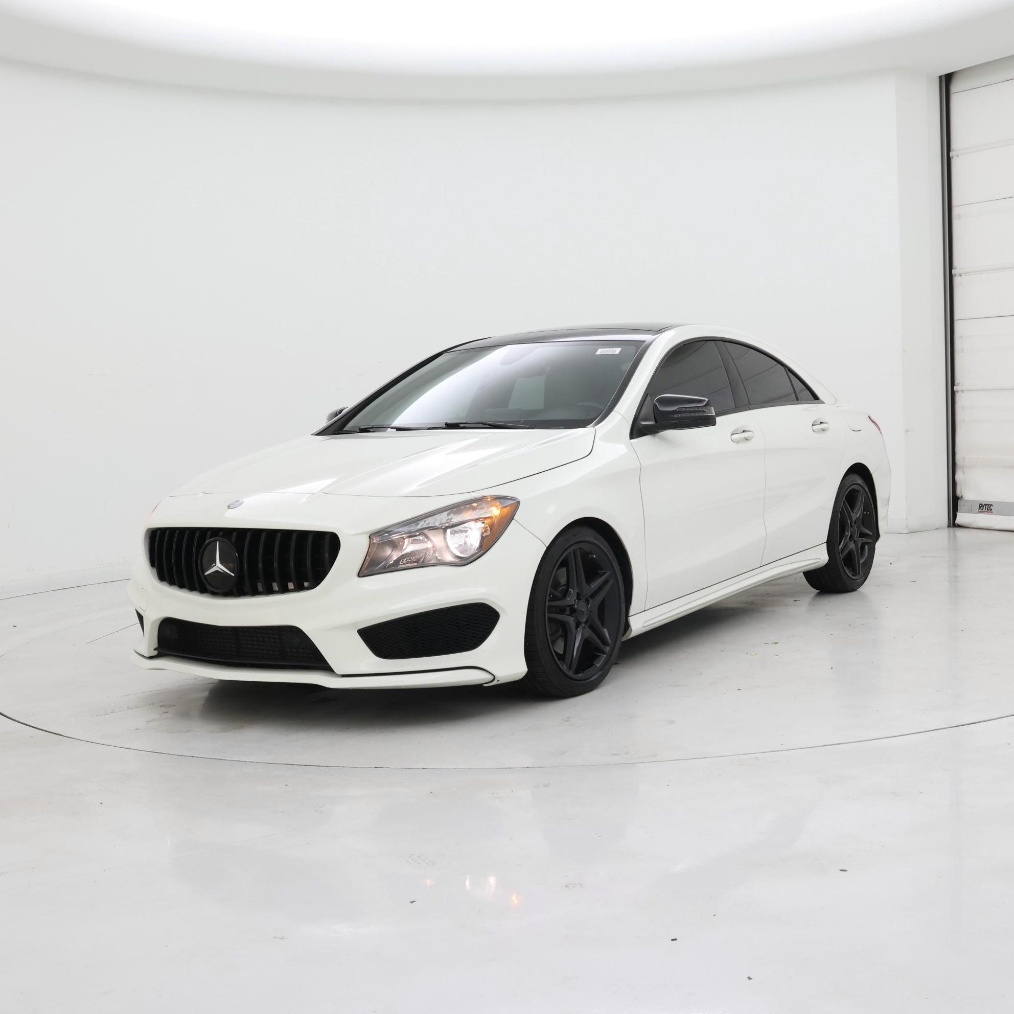 Thumbnail: 2015 Mercedes-Benz CLA - 4
