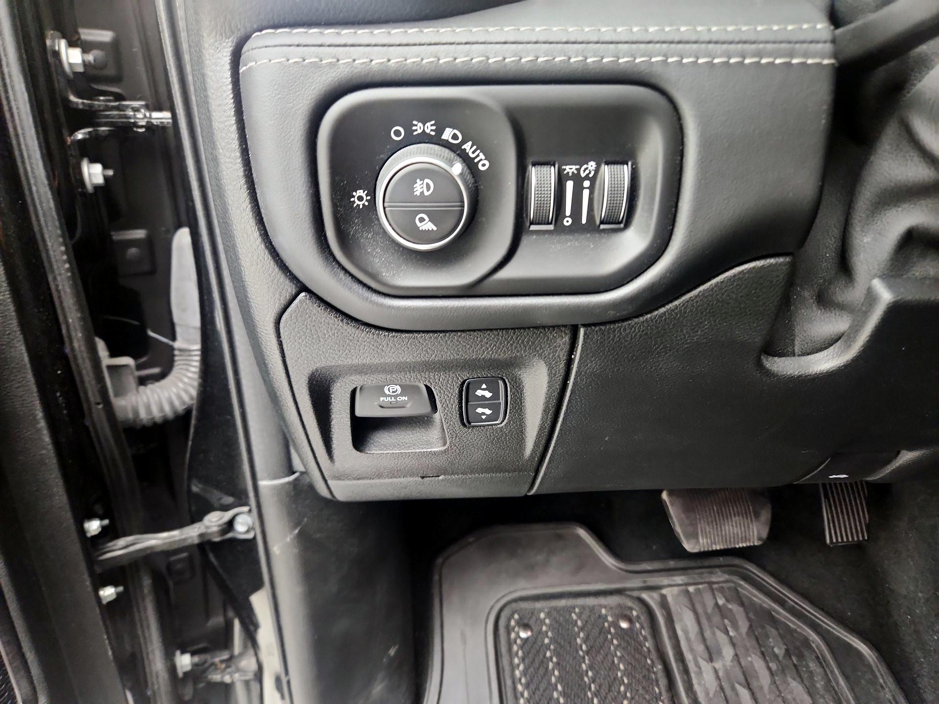 Thumbnail: 2022 RAM 1500 - 13