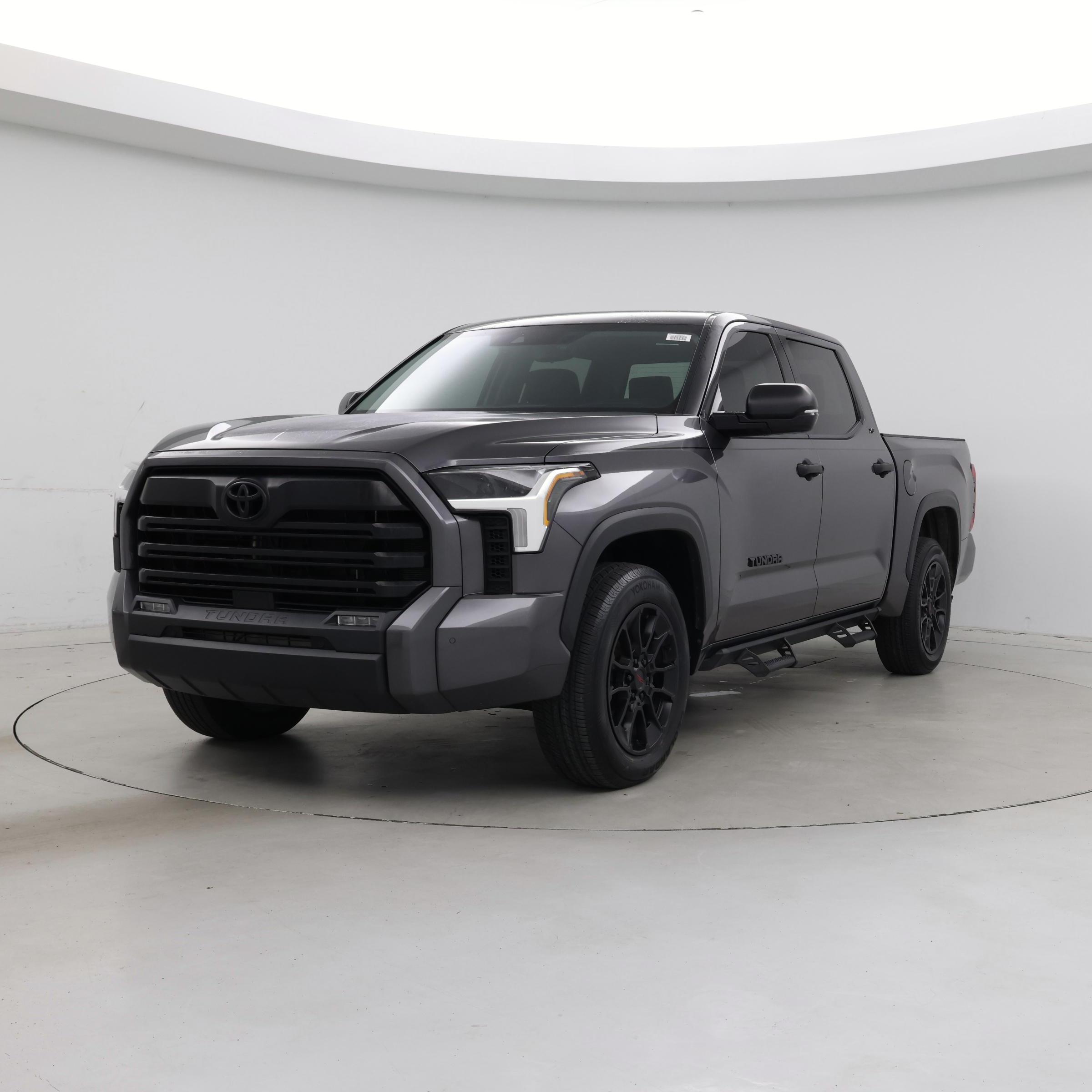 Thumbnail: 2022 Toyota Tundra - 4