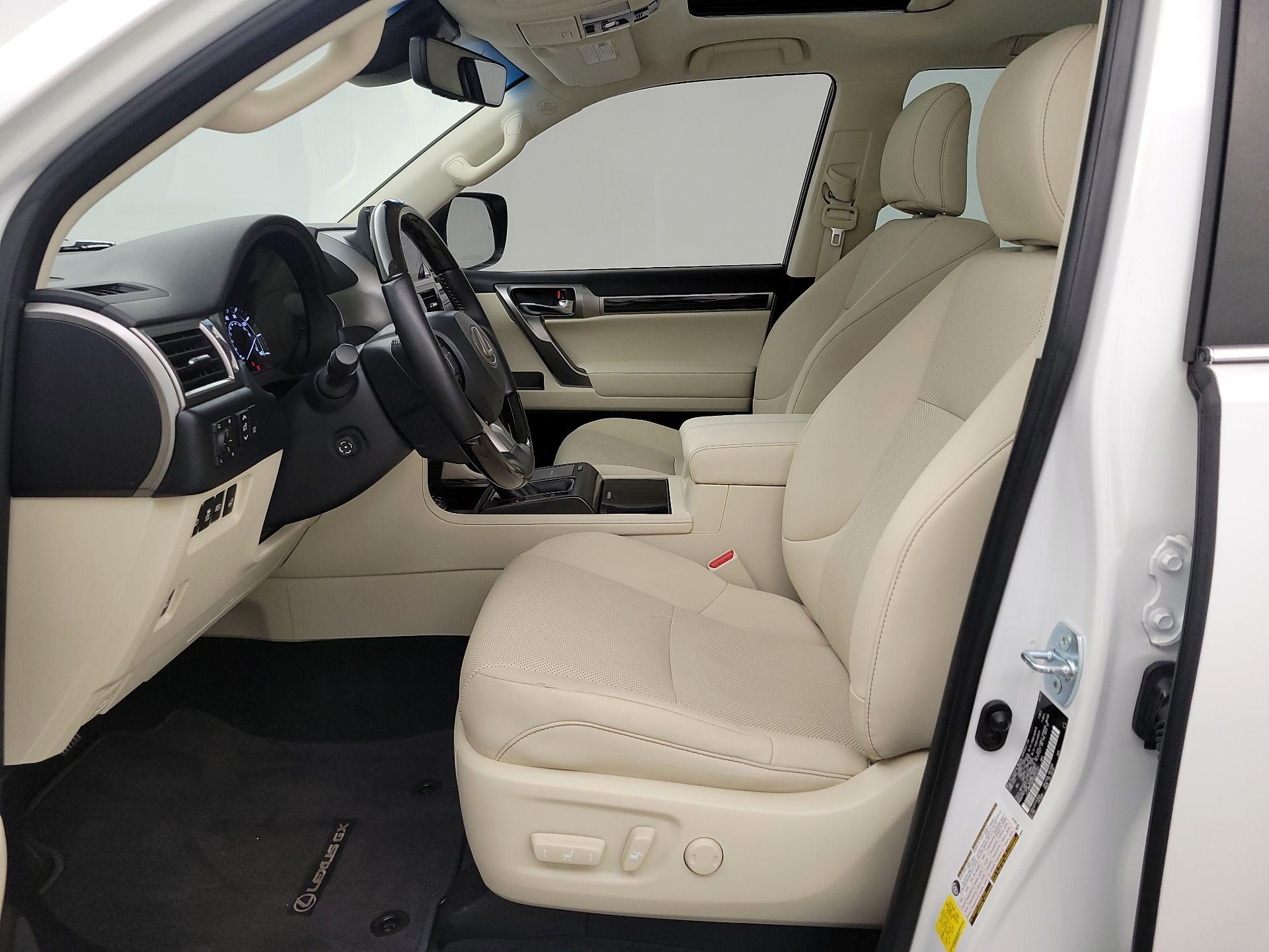 Thumbnail: 2022 Lexus GX - 11
