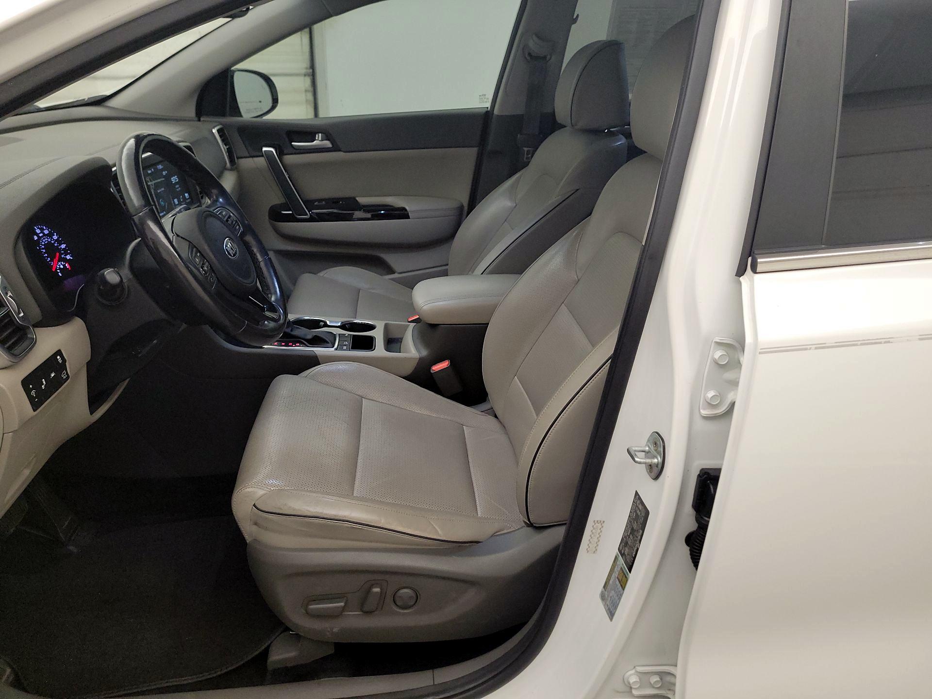 Thumbnail: 2018 Kia Sportage - 11