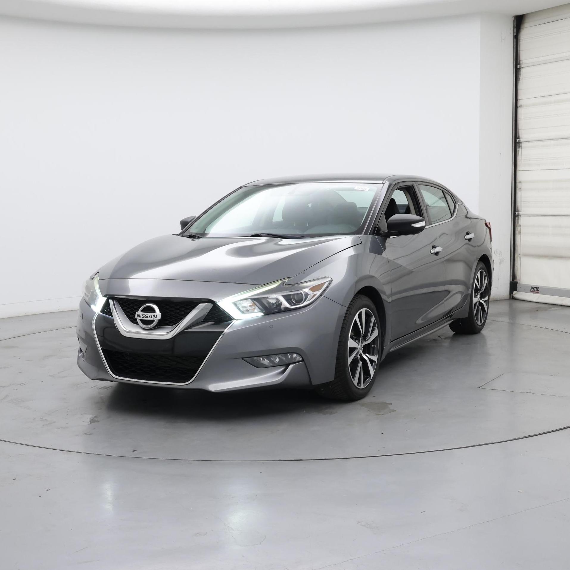 Thumbnail: 2017 Nissan Maxima - 4