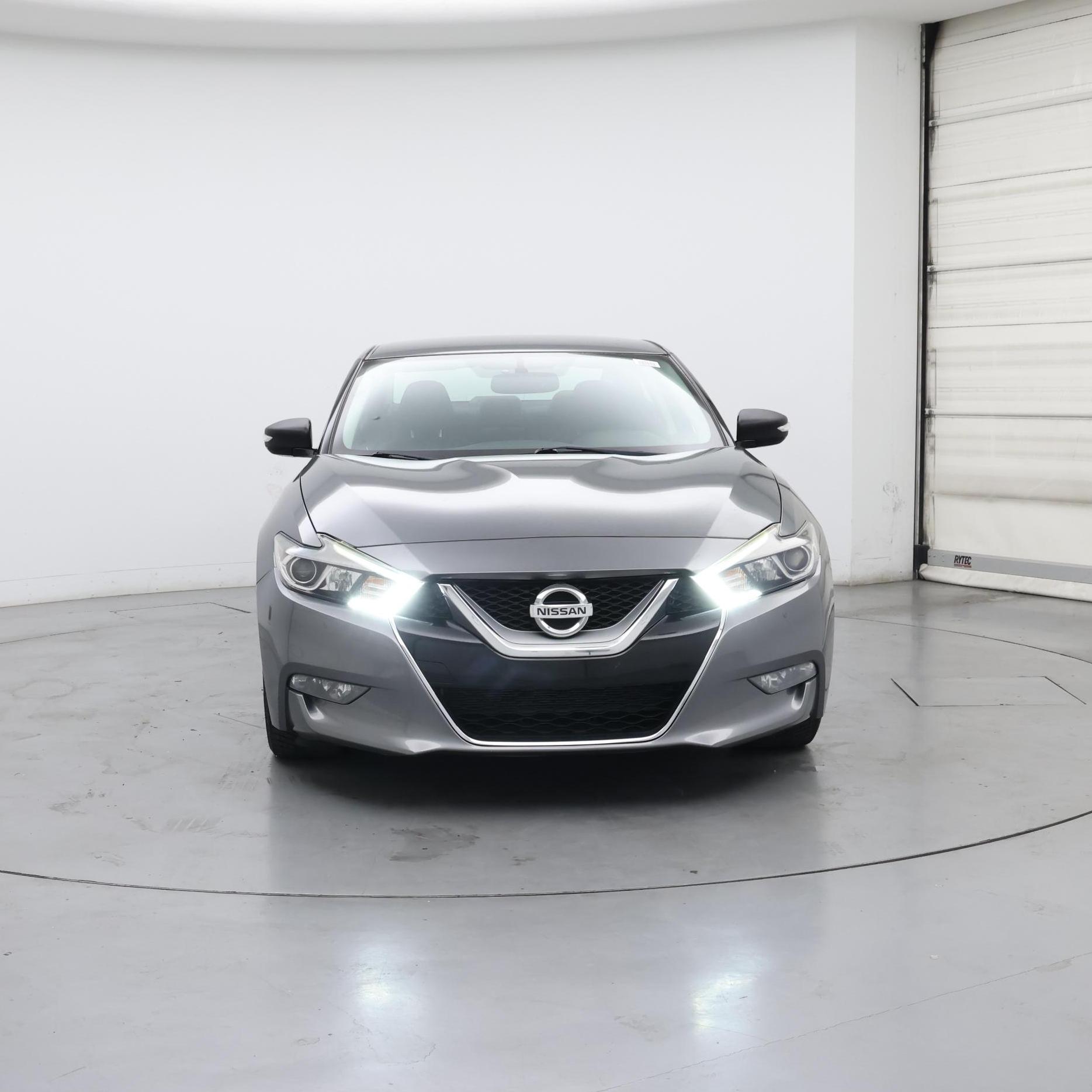 Thumbnail: 2017 Nissan Maxima - 5