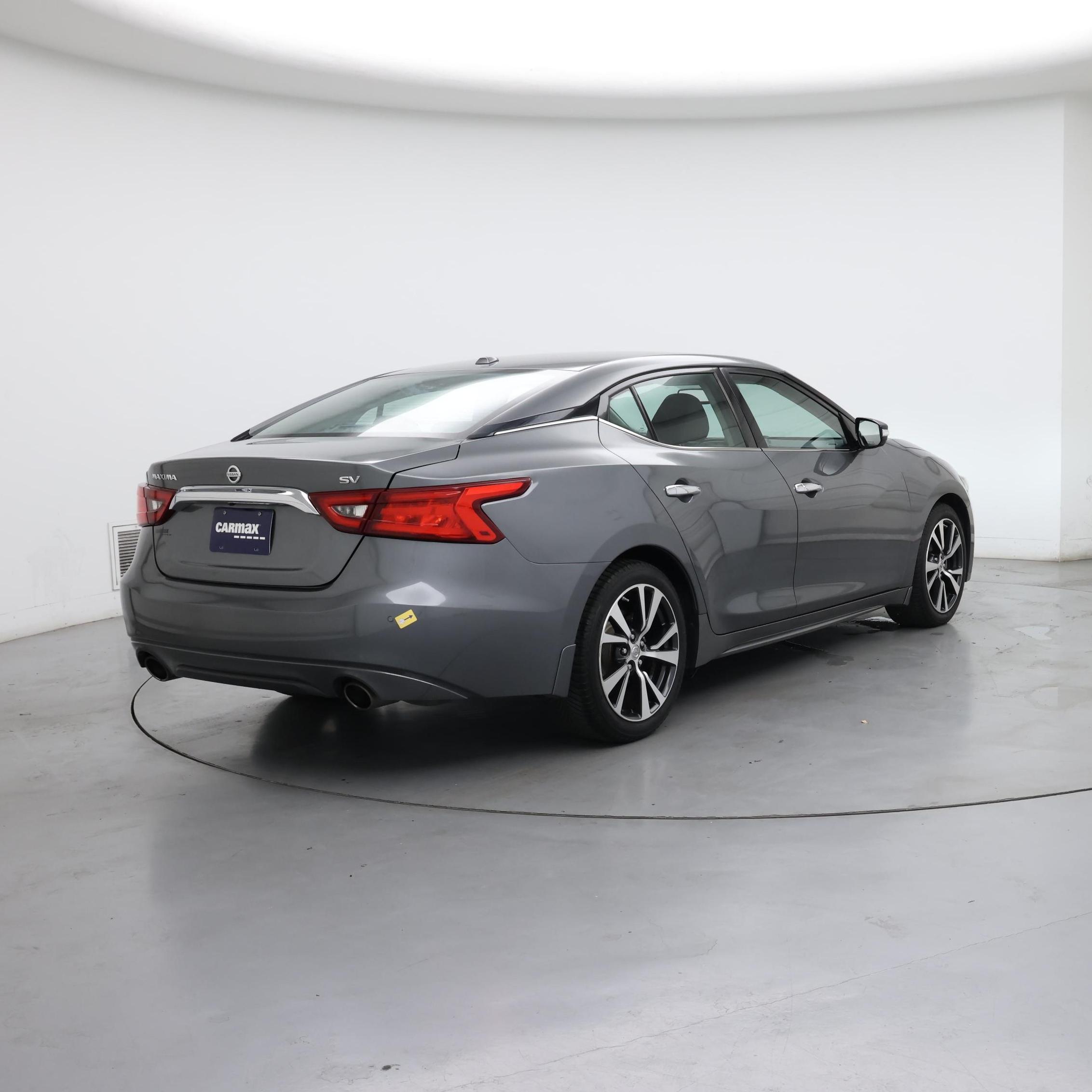 Thumbnail: 2017 Nissan Maxima - 8