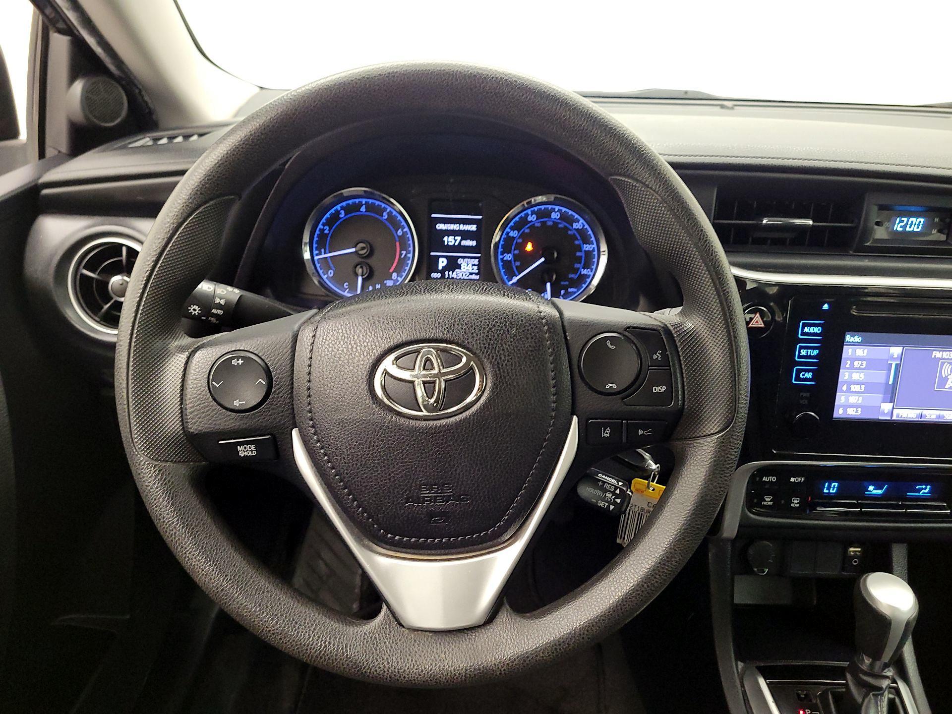Thumbnail: 2019 Toyota Corolla - 10