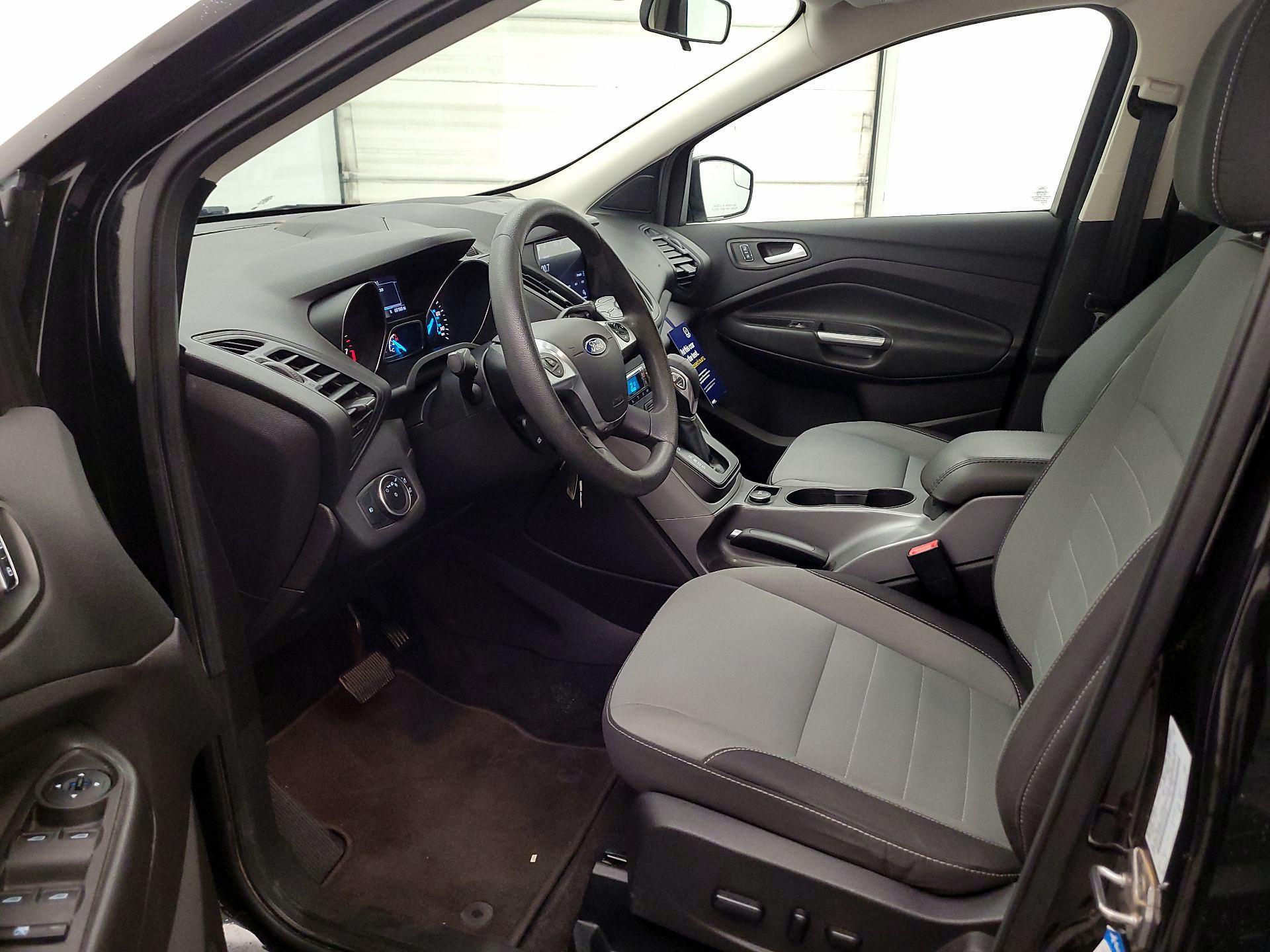 Thumbnail: 2016 Ford Escape - 11
