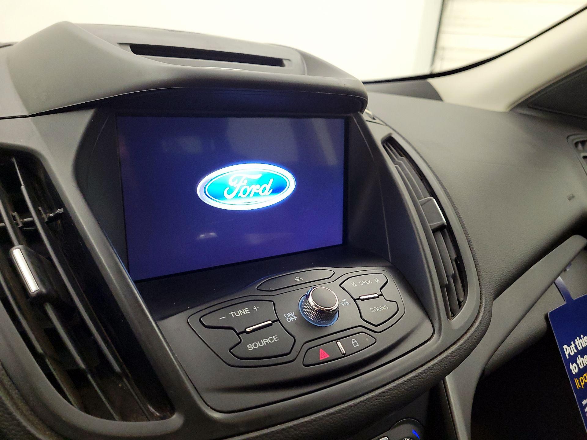 Thumbnail: 2016 Ford Escape - 13