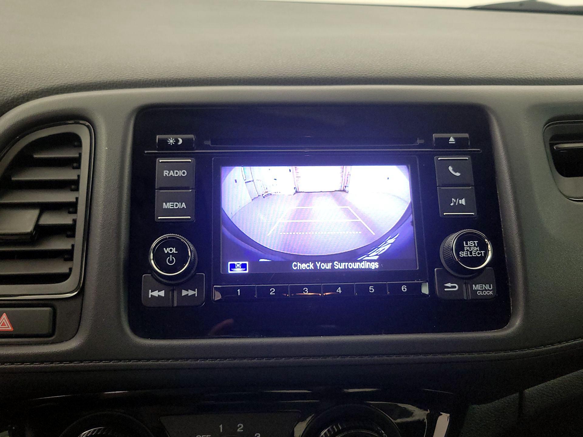 Thumbnail: 2021 Honda HR-V - 14