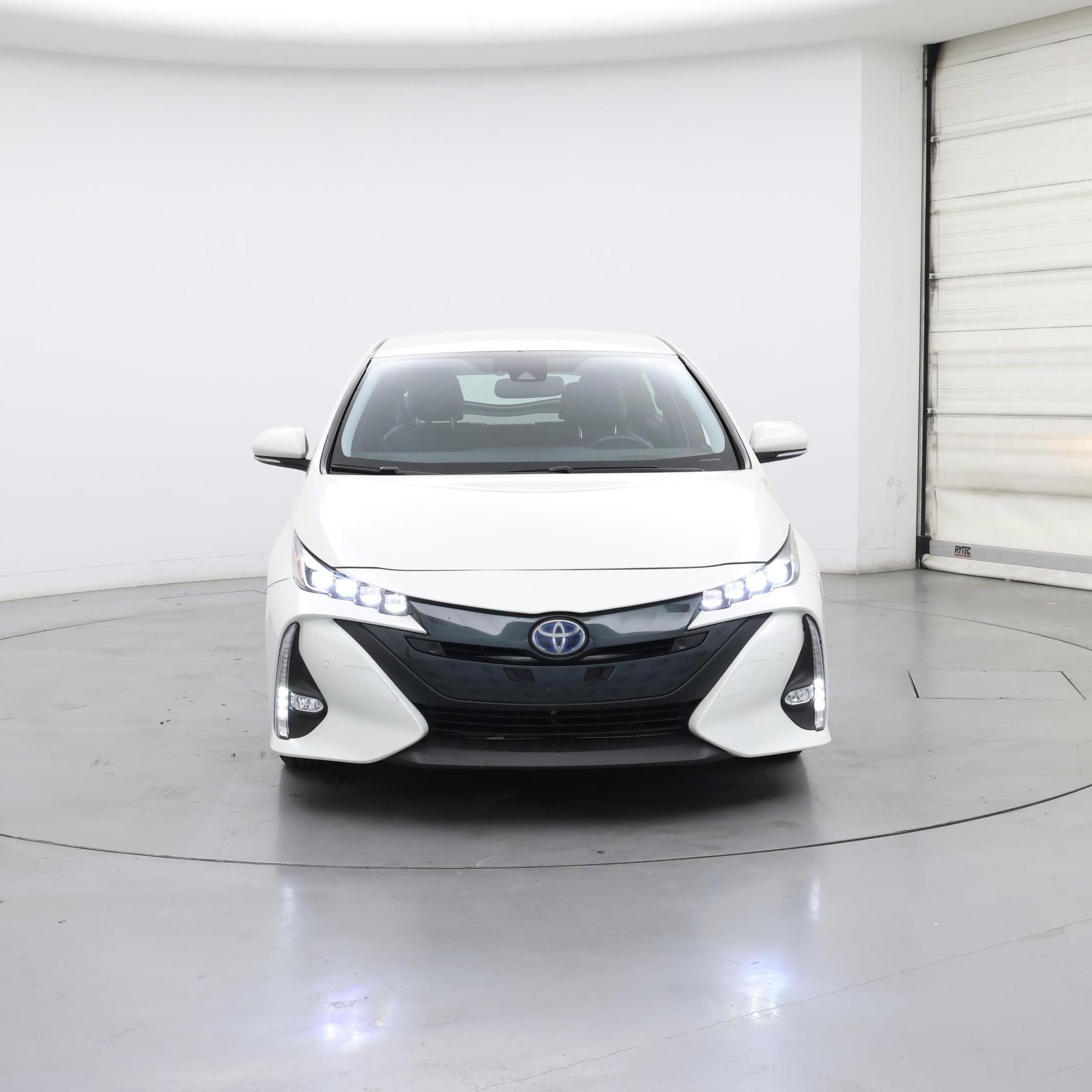 Thumbnail: 2018 Toyota Prius Prime - 5