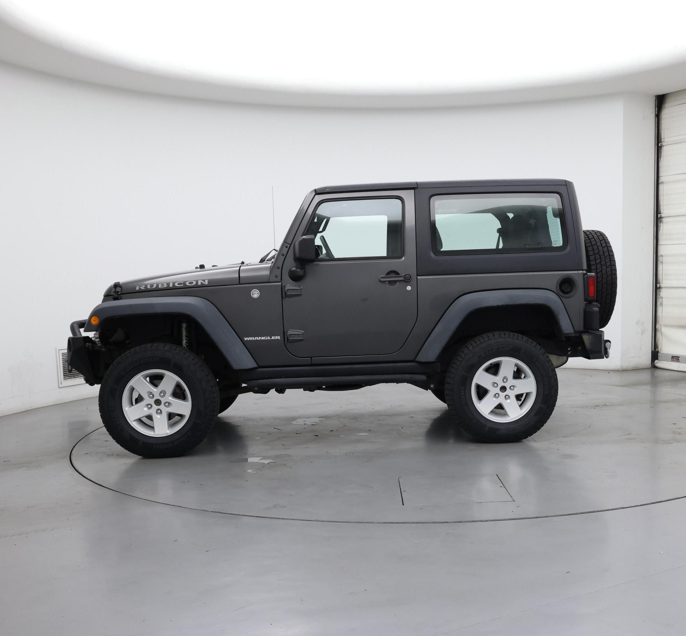 Thumbnail: 2016 Jeep Wrangler - 3