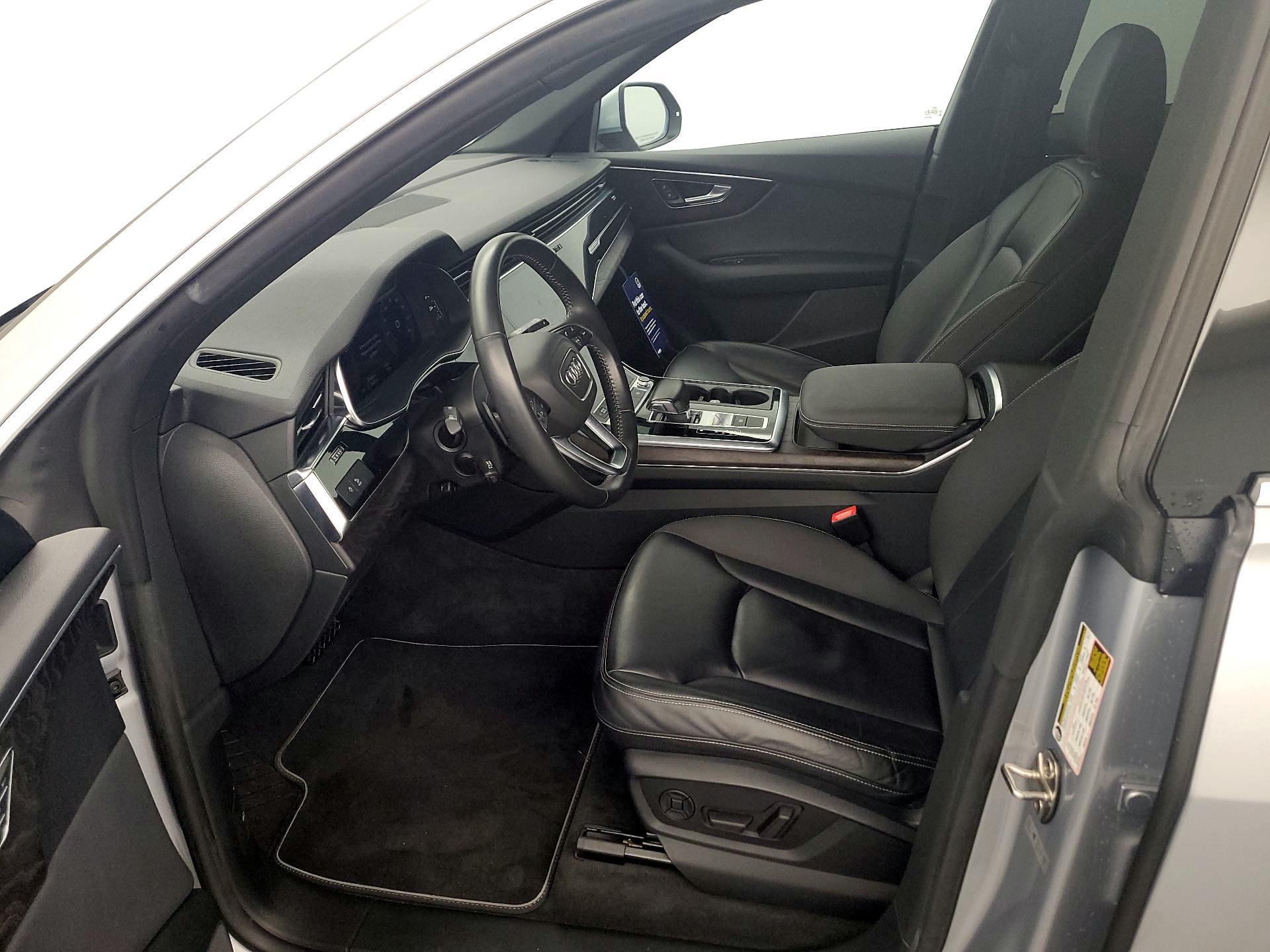 Thumbnail: 2019 Audi Q8 - 11