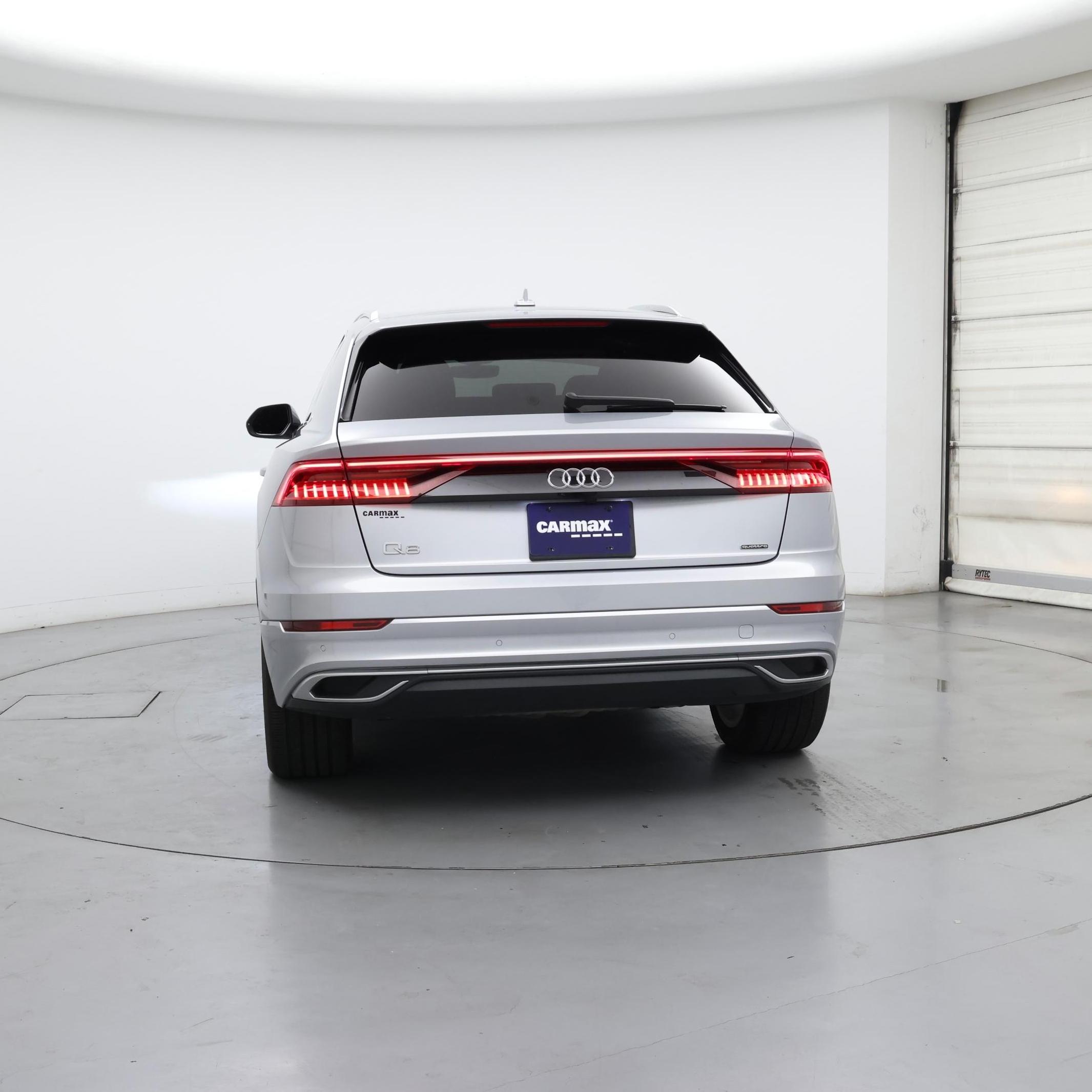 Thumbnail: 2019 Audi Q8 - 6