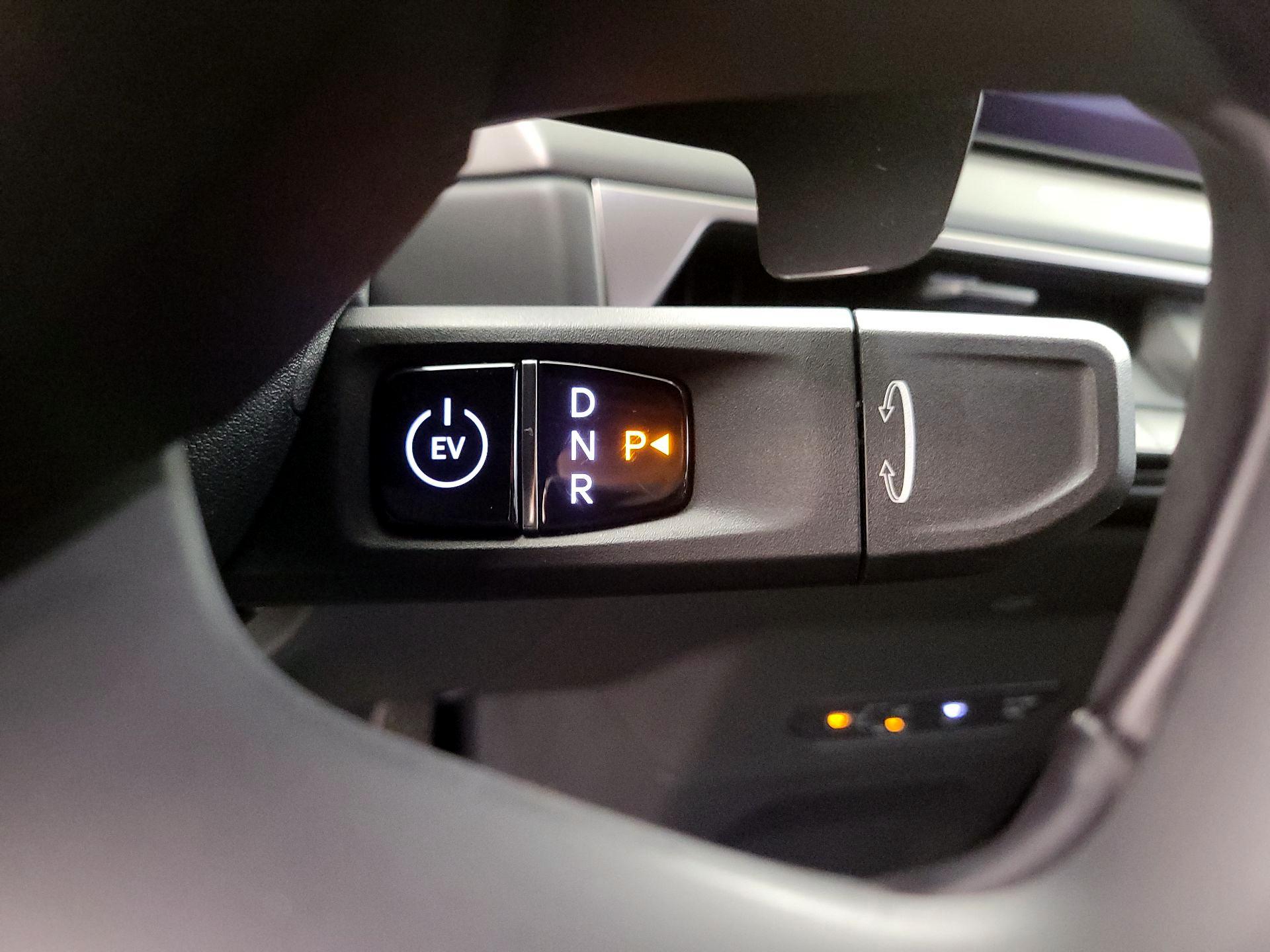 Thumbnail: 2024 Kia EV9 - 18